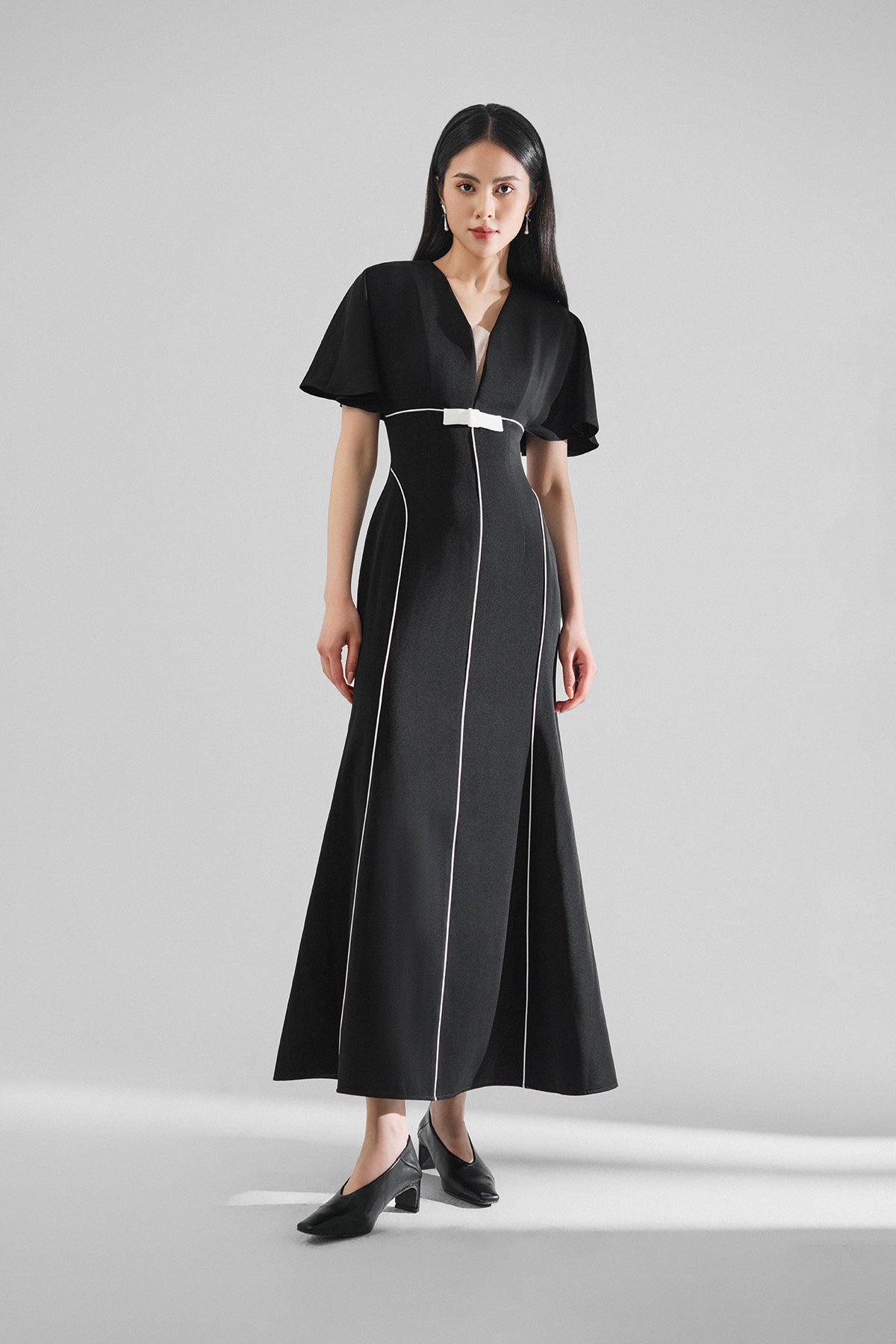 Letitia Fishtail Dress - Black White V-Neck Mermaid S