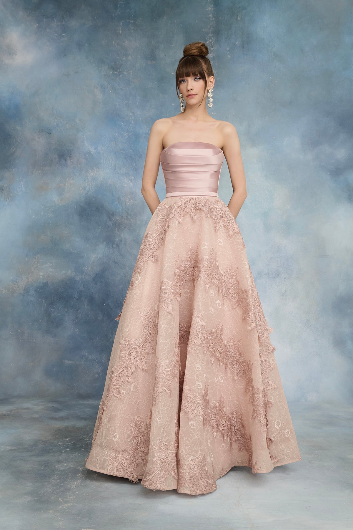 نور فتح الله N0735 - فستان بلون الخدود قابل للتحويل مع بوليرو قابل للإزالة