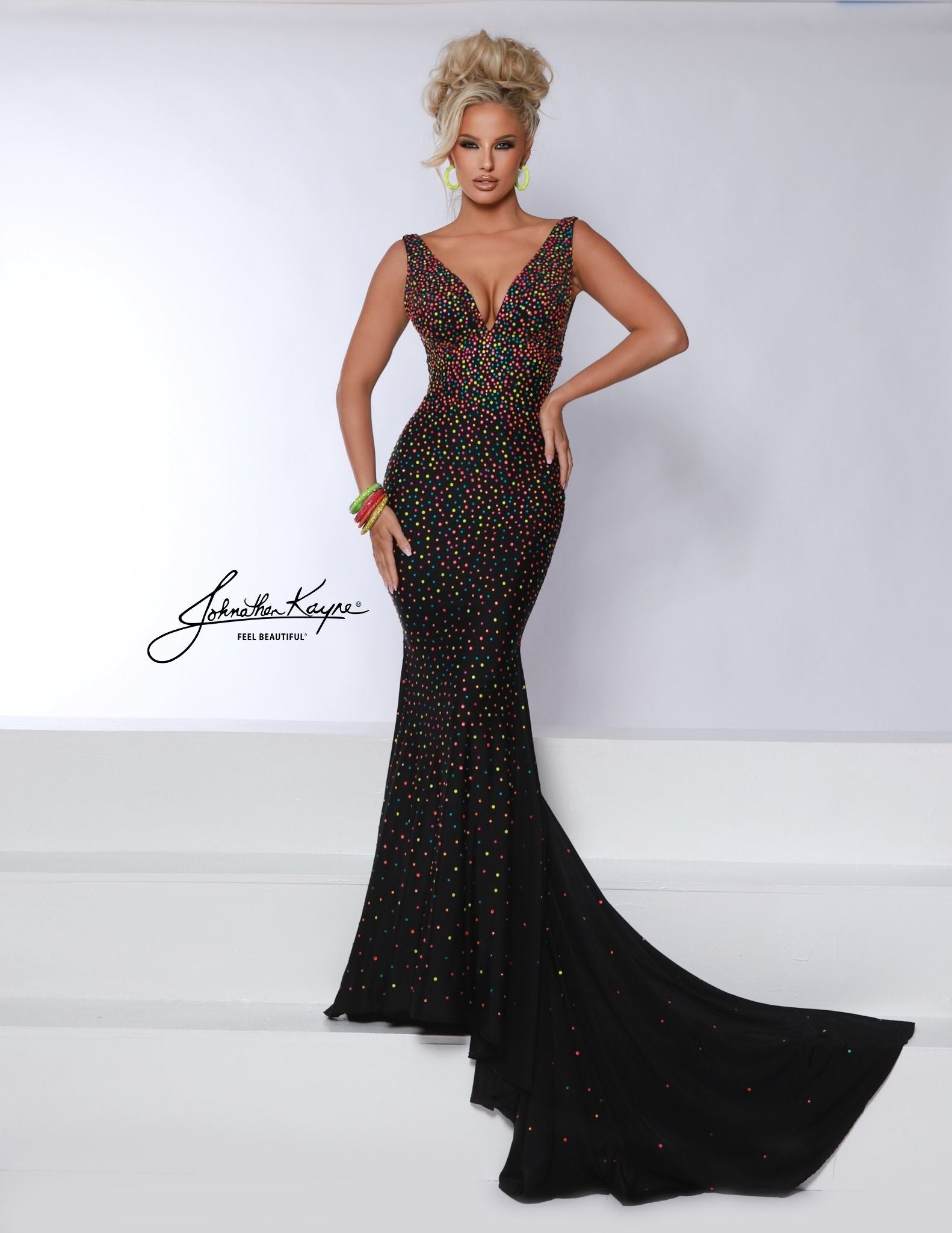 Style 9213