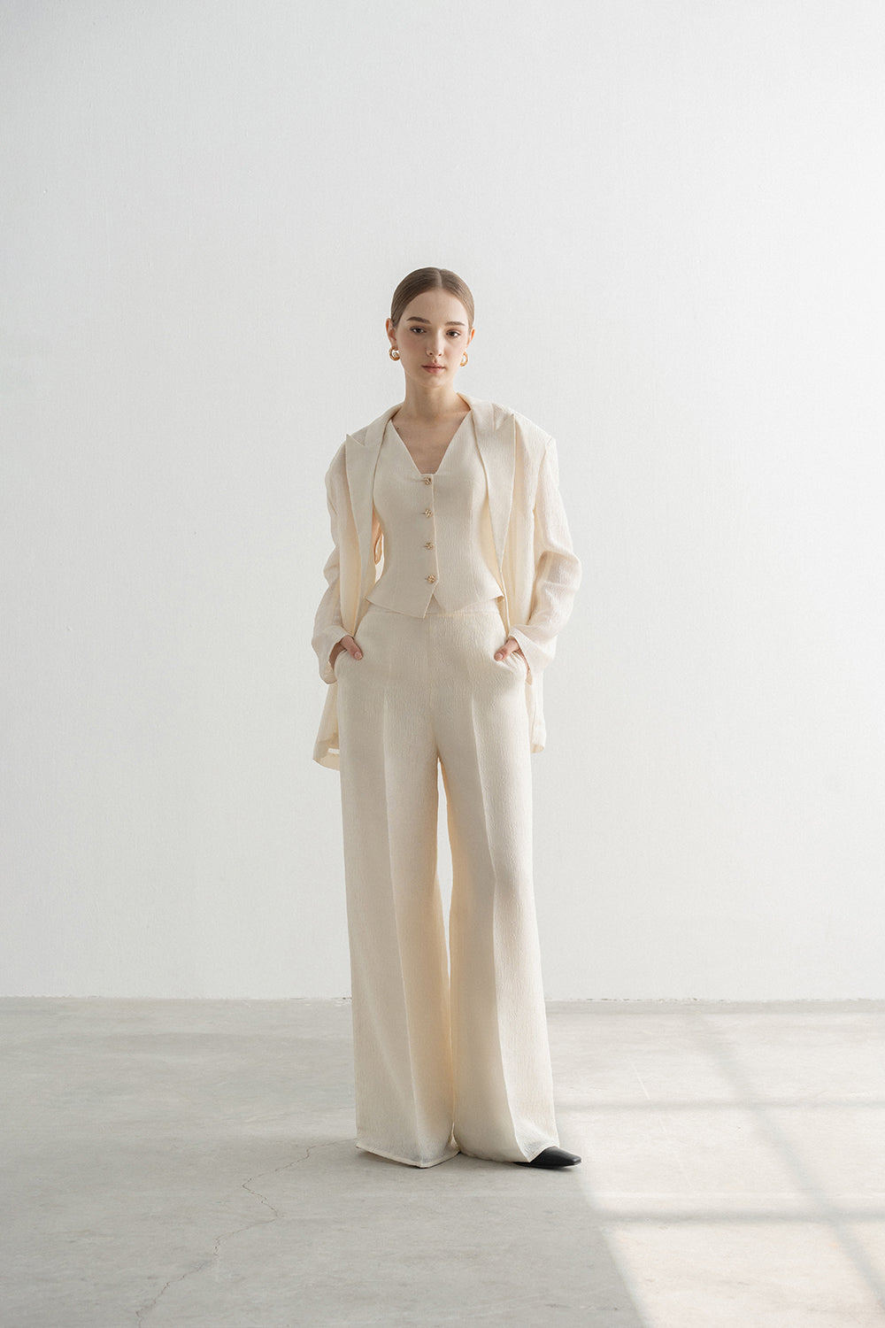 Naava Straight Pants