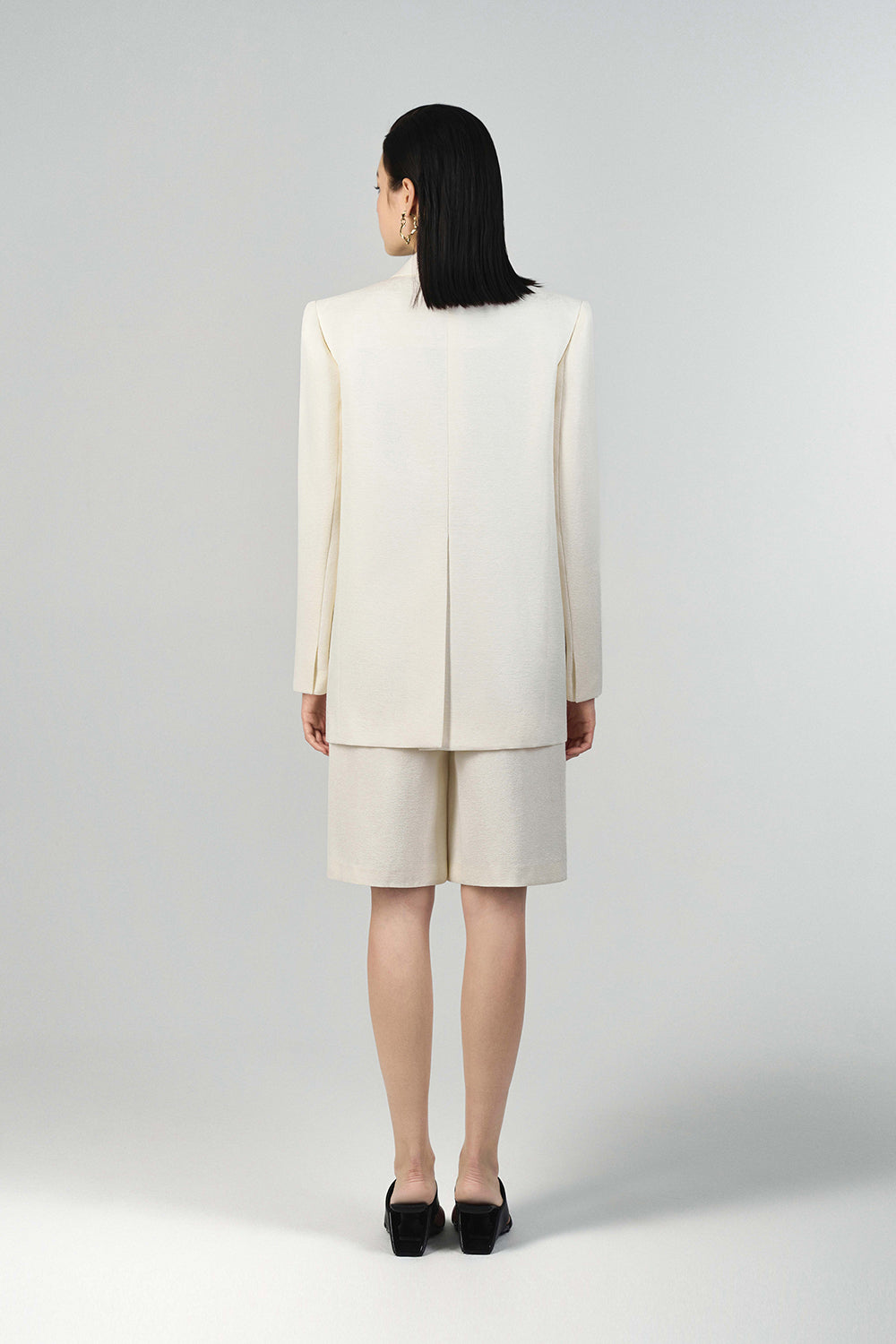 Abigail High-waisted Bermuda Shorts