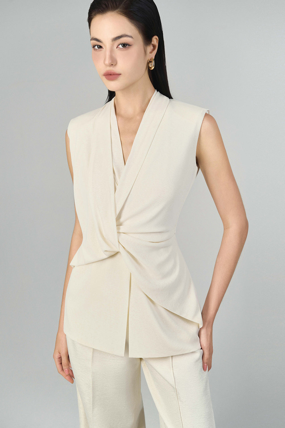 Harper Sleeveless Peplum Top