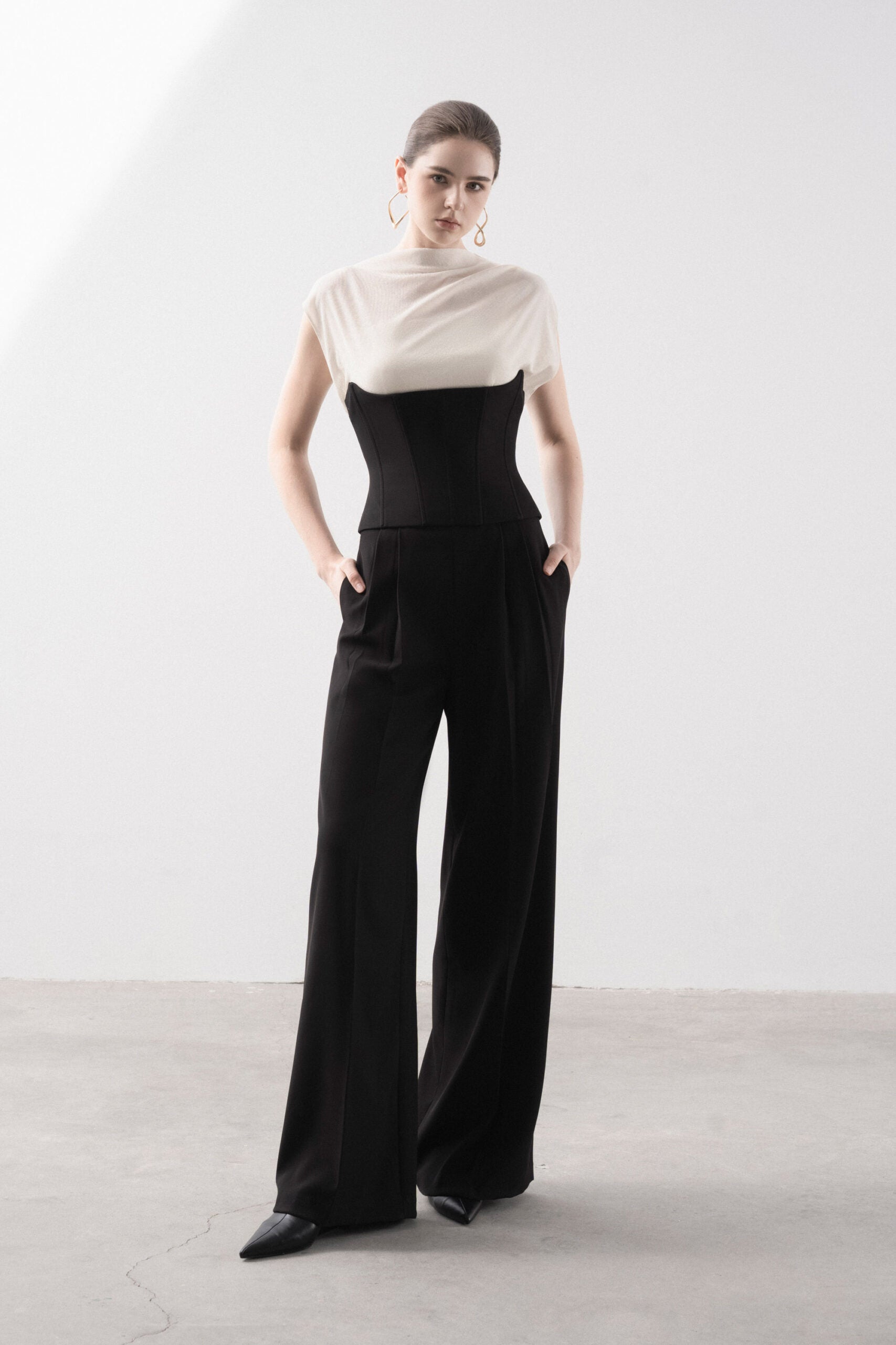 Chinmayi Straight-leg Pants