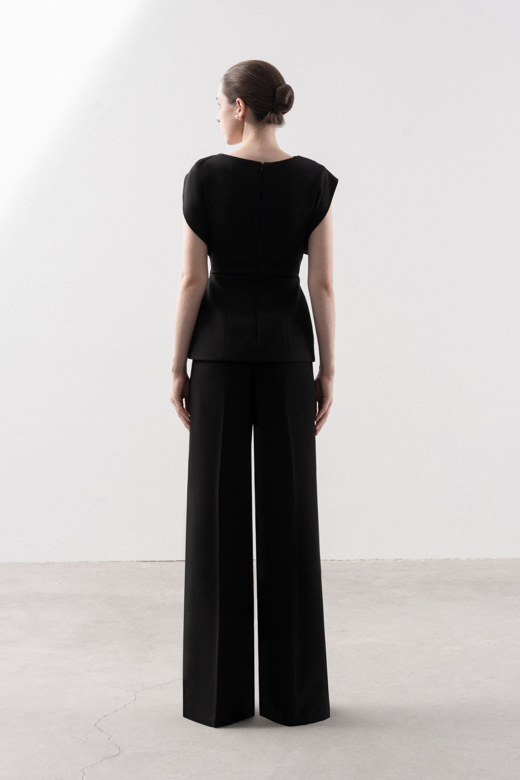 Chinmayi Straight-leg Pants