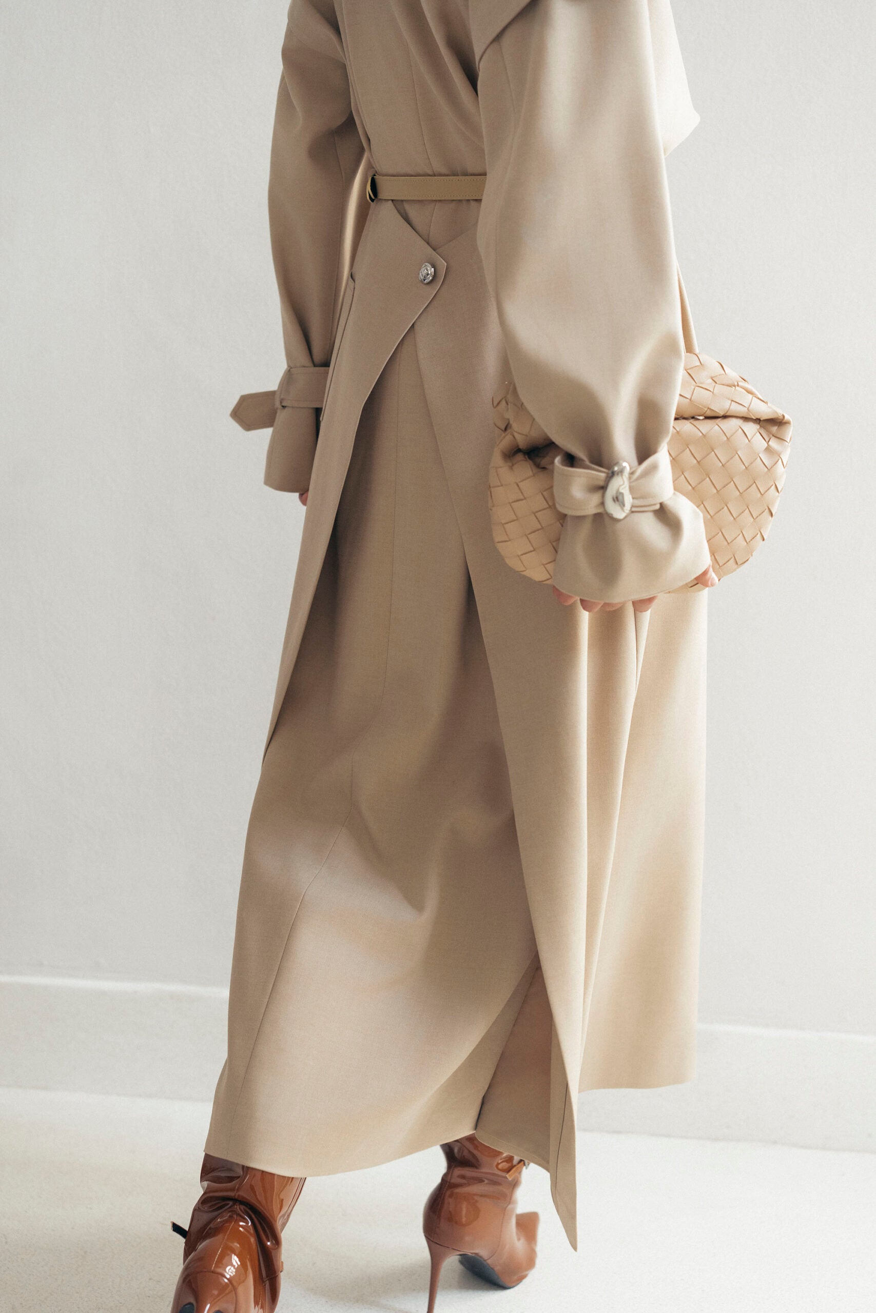 Sand Charm Trench