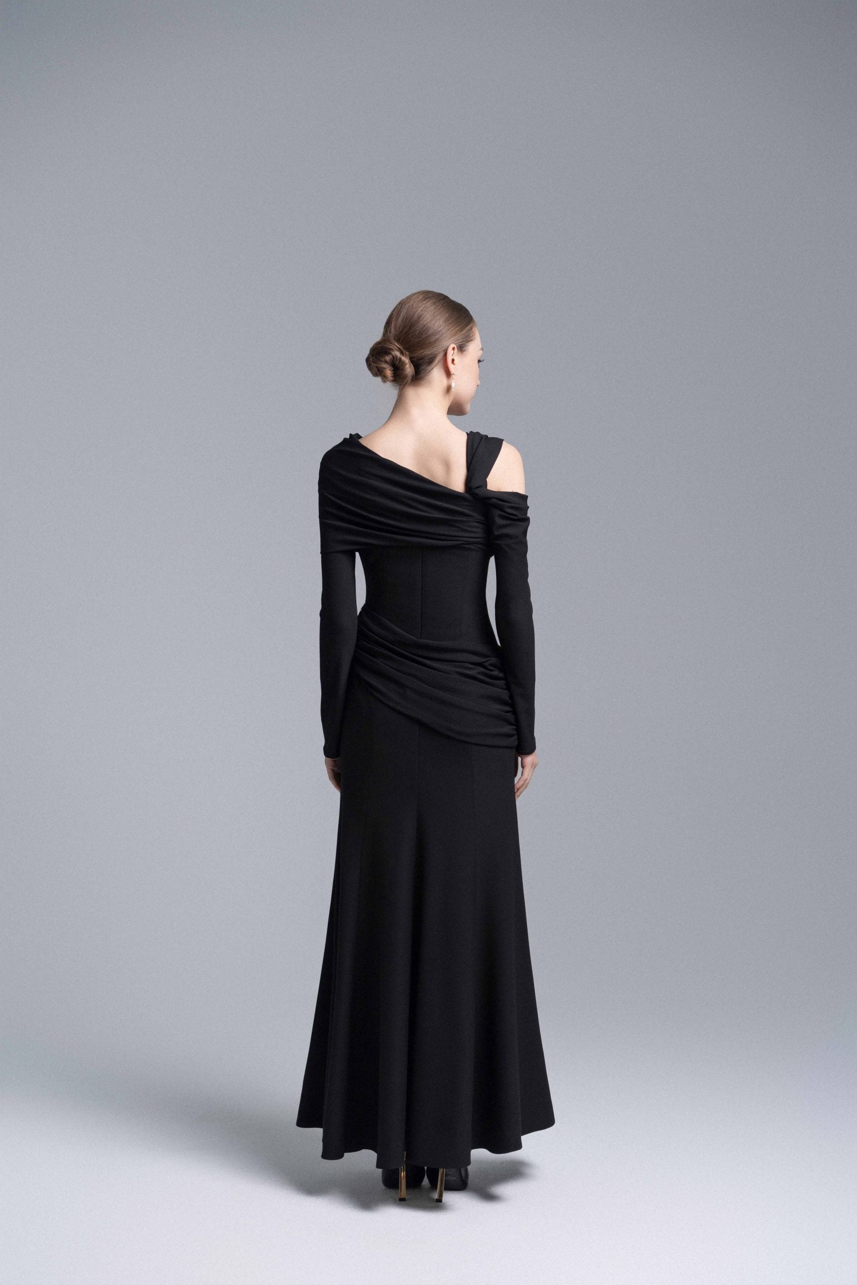 Black Twisted Shoulder Midi Dress