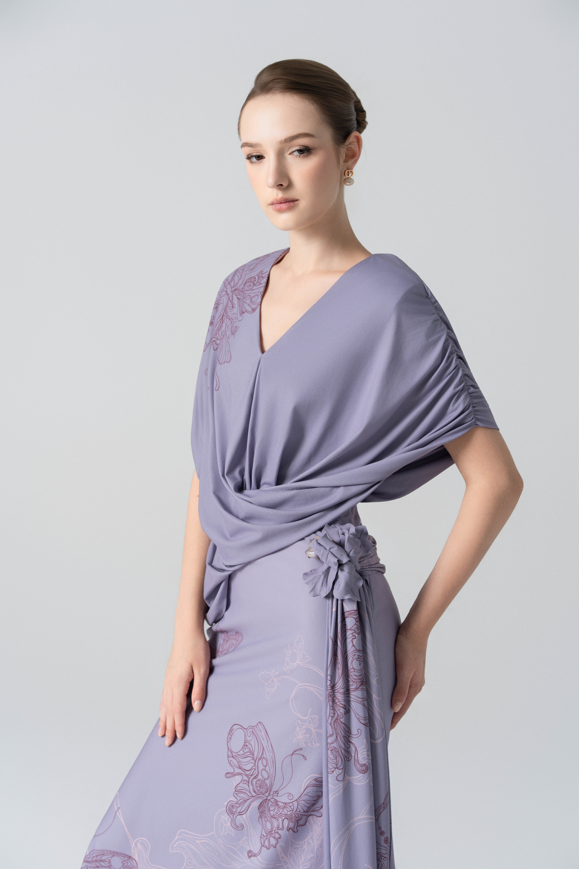 Amethyst Glow Fishtail Dress in Pale Peach