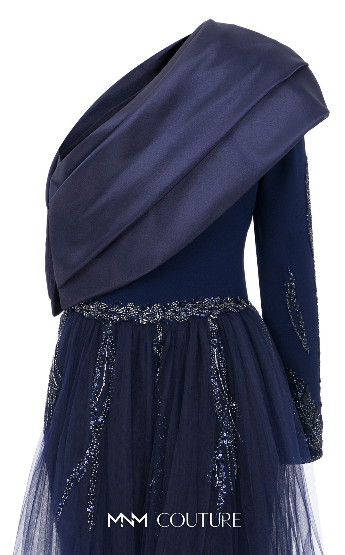 Cascading Elegance with Floral Embellishments B1125