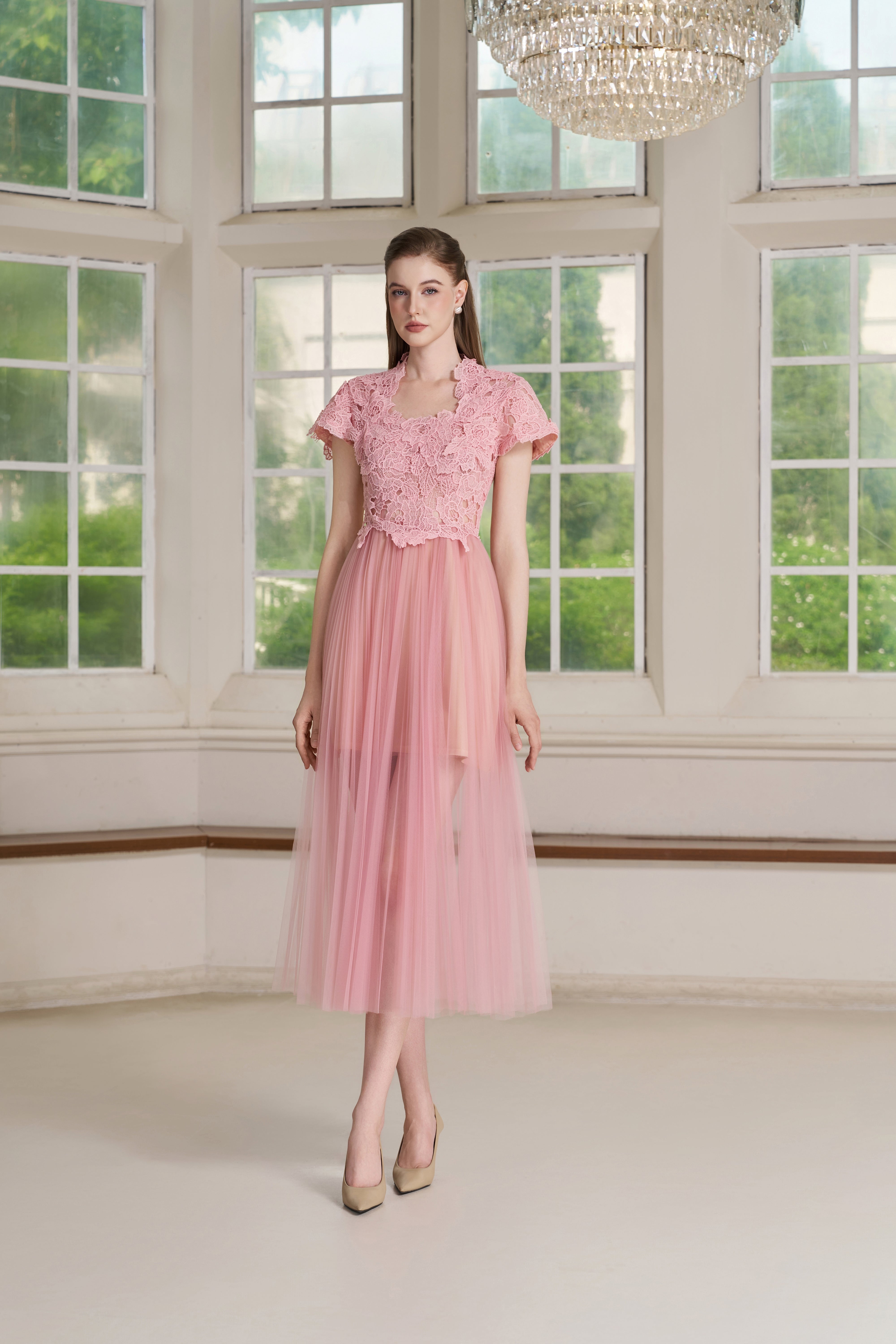 Niven Dress – Petal Pink Midi Dress