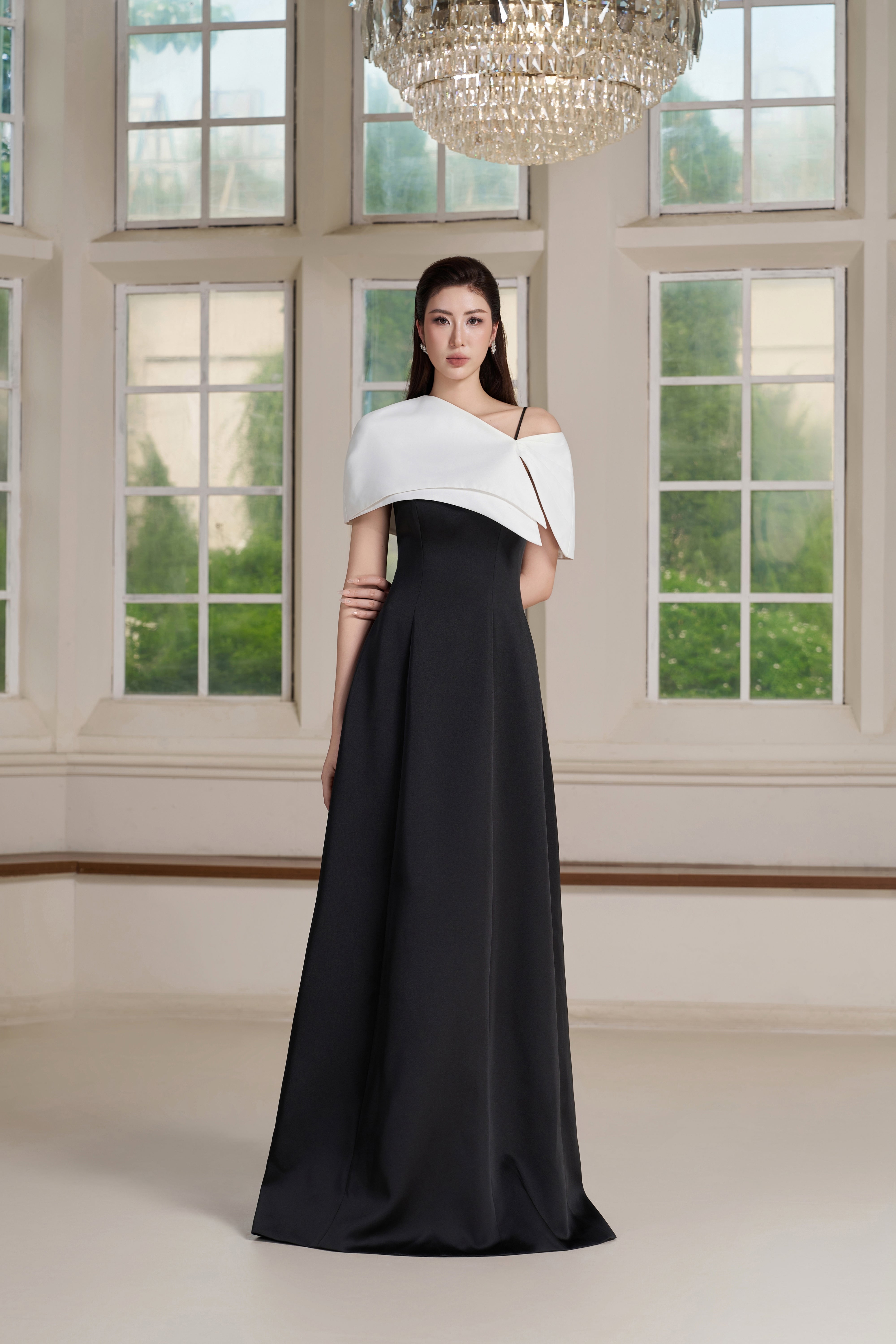 Via Dress – Black Maxi Dress