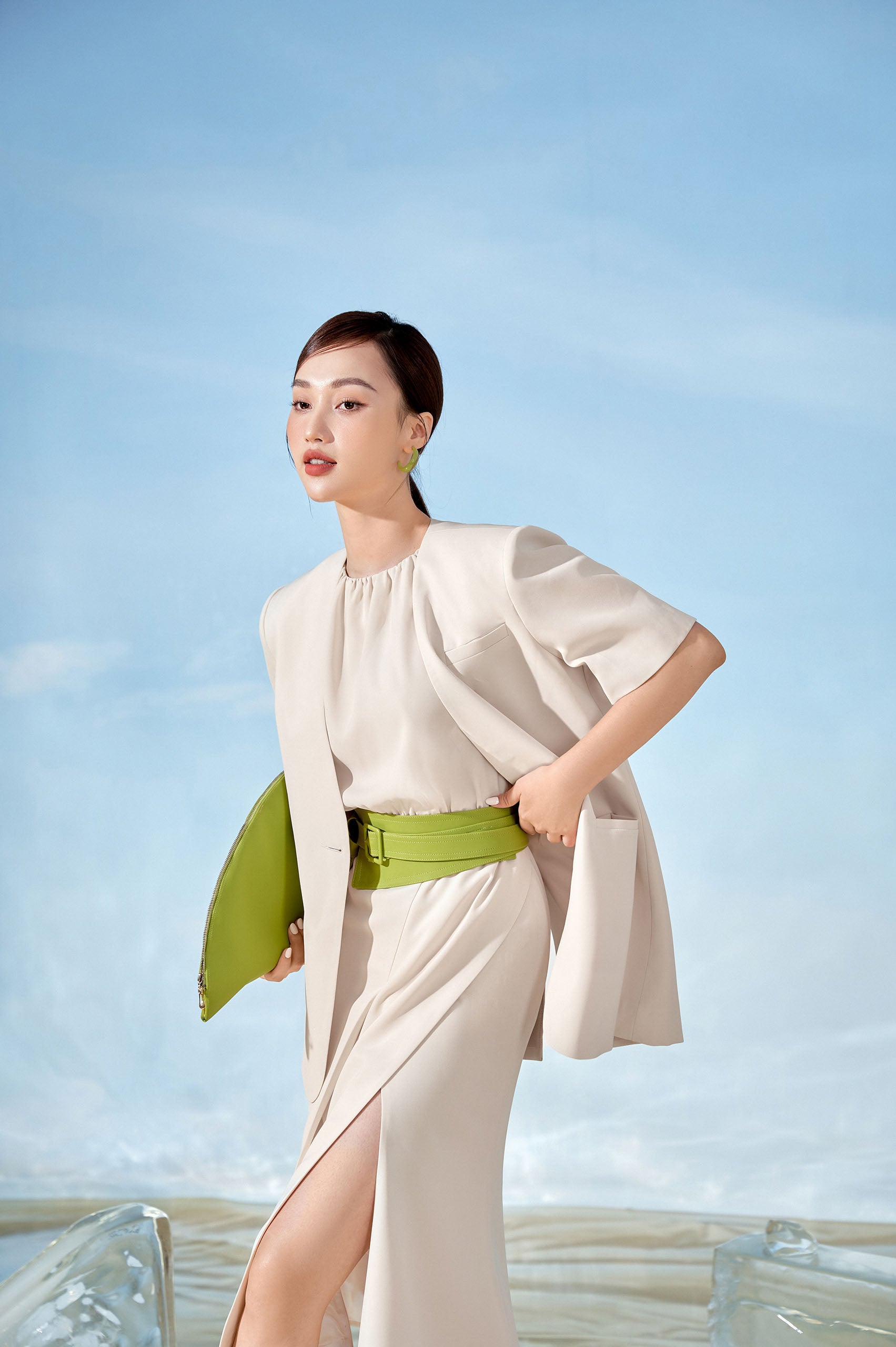 Coconut Split Collar Blazer Bubble Midi Dress