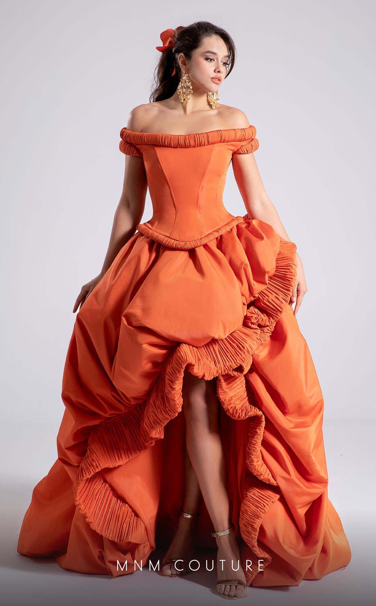 Radiant Taffeta Bloom with Draped Elegance F02913