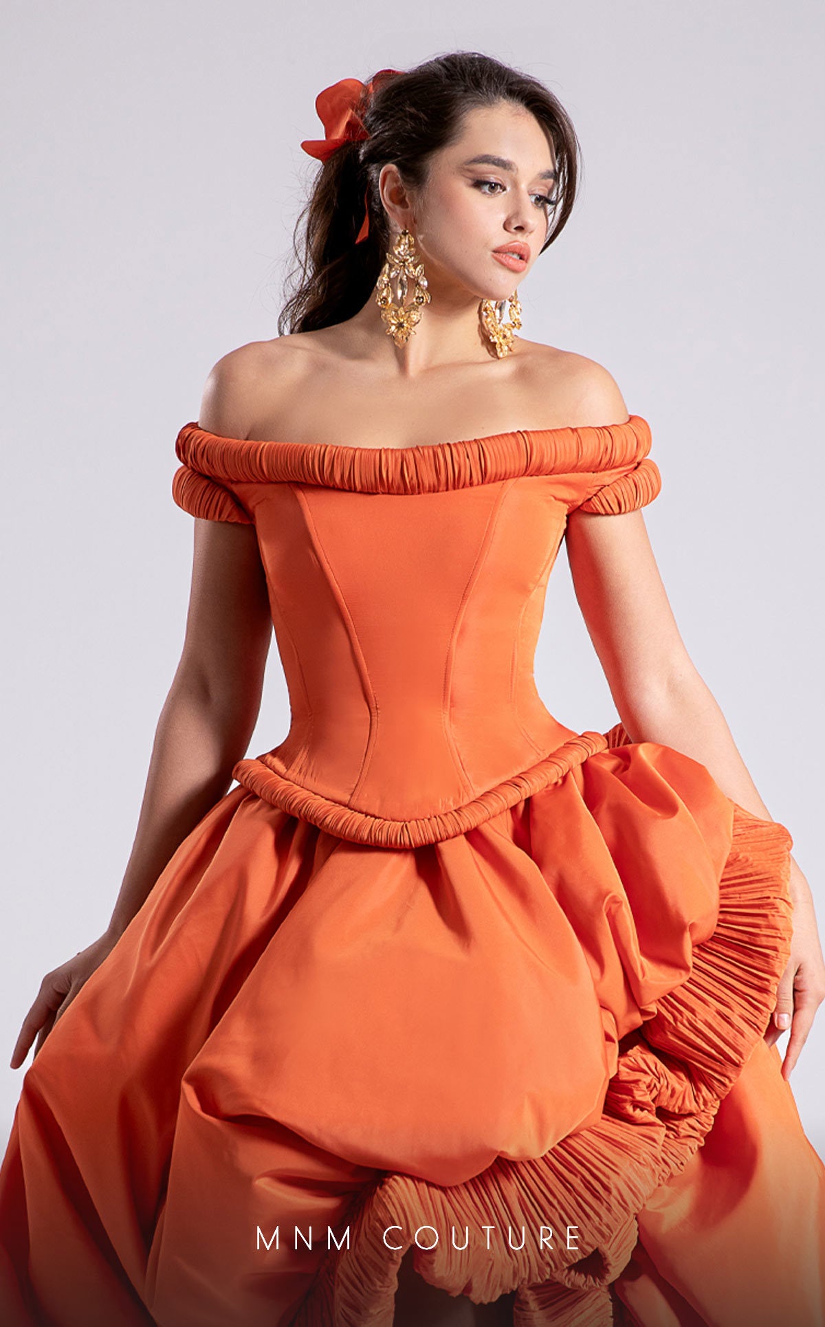 Radiant Taffeta Bloom with Draped Elegance F02913