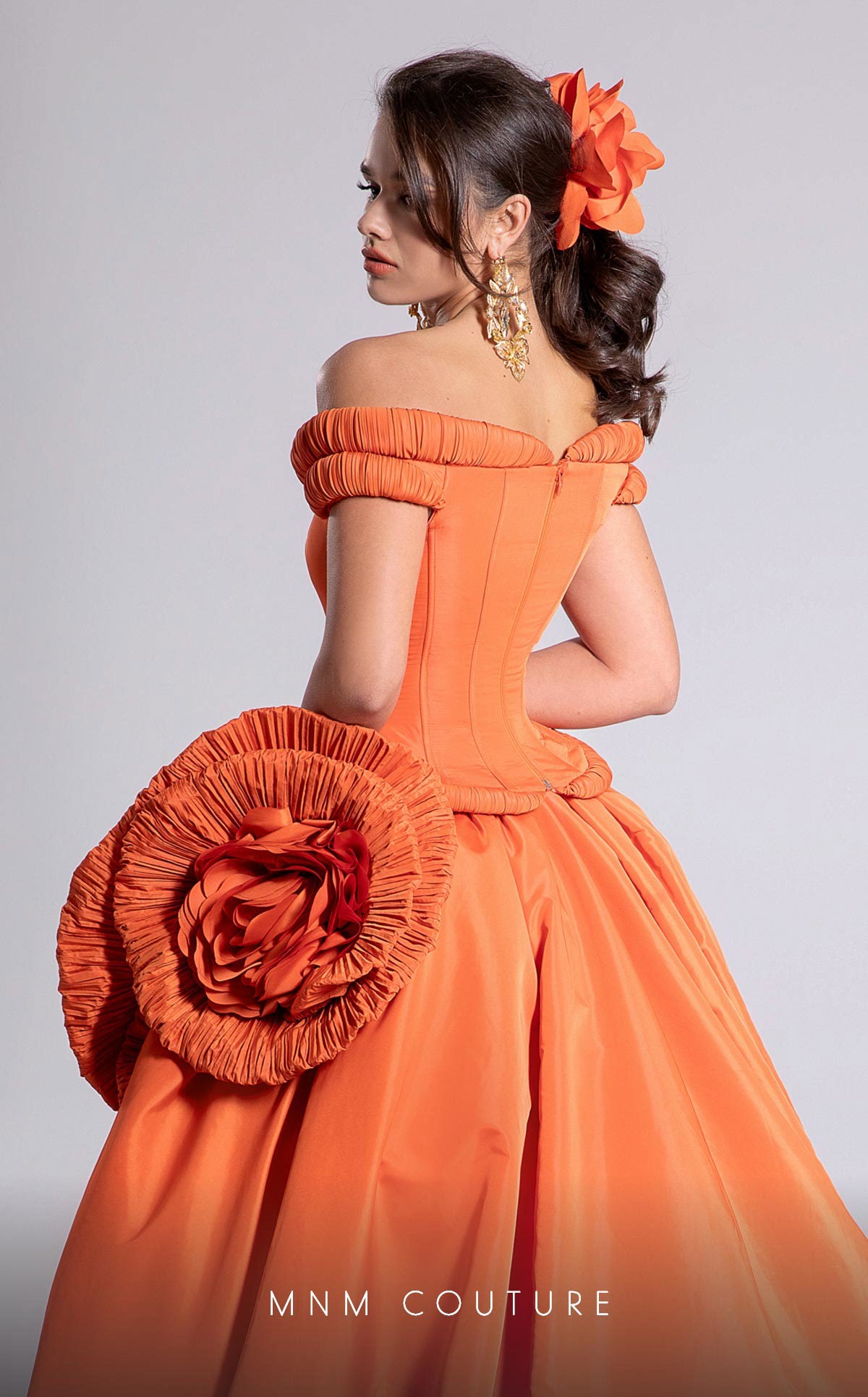 Radiant Taffeta Bloom with Draped Elegance F02913