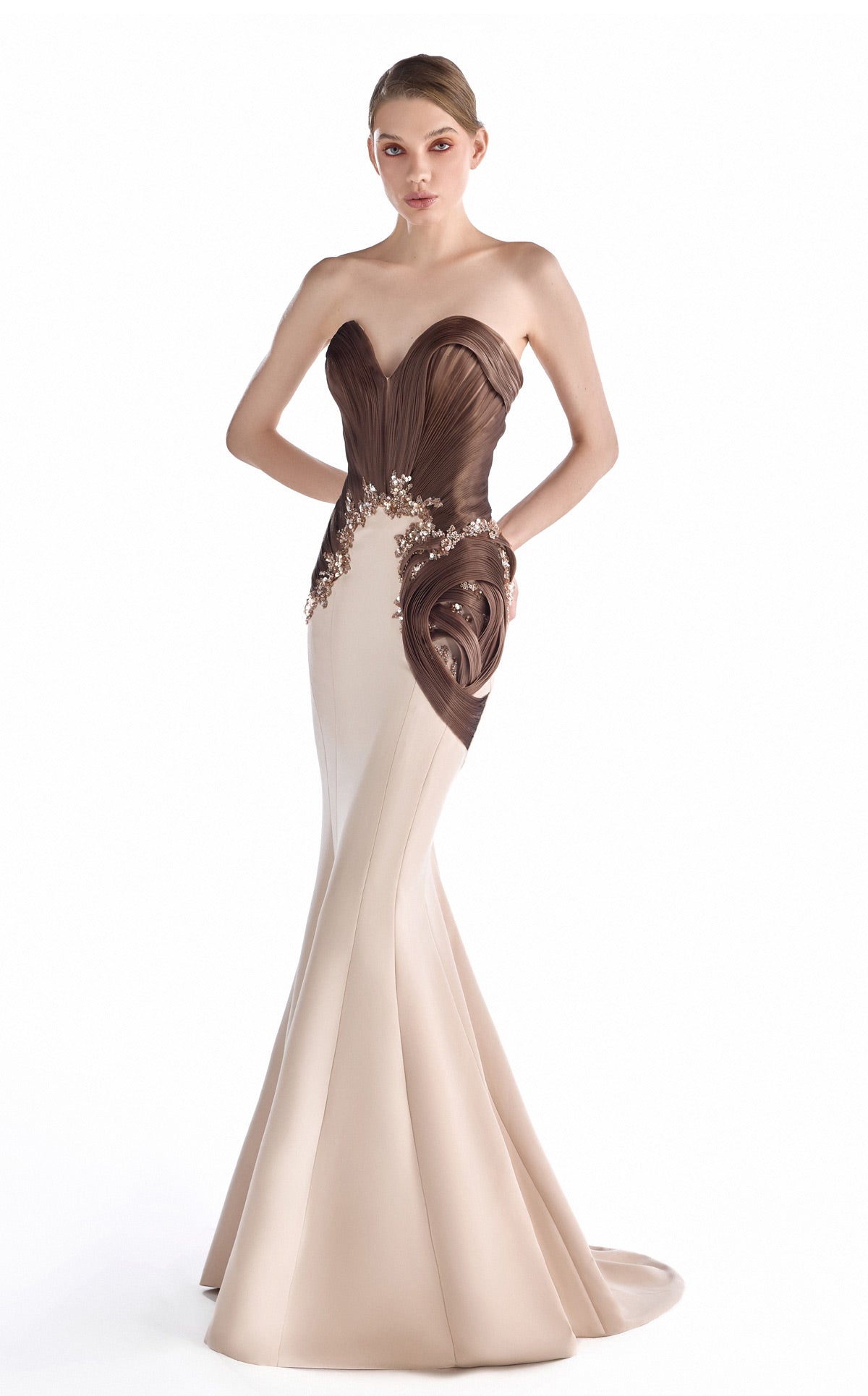 Gaby Charbachy G2253