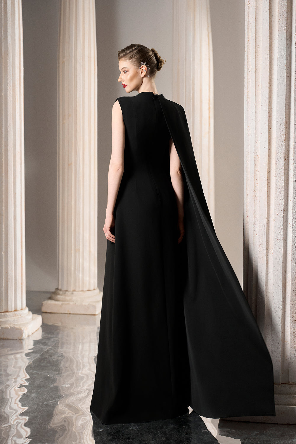 Dress Fitted black evening gown asymmetric beaded drape