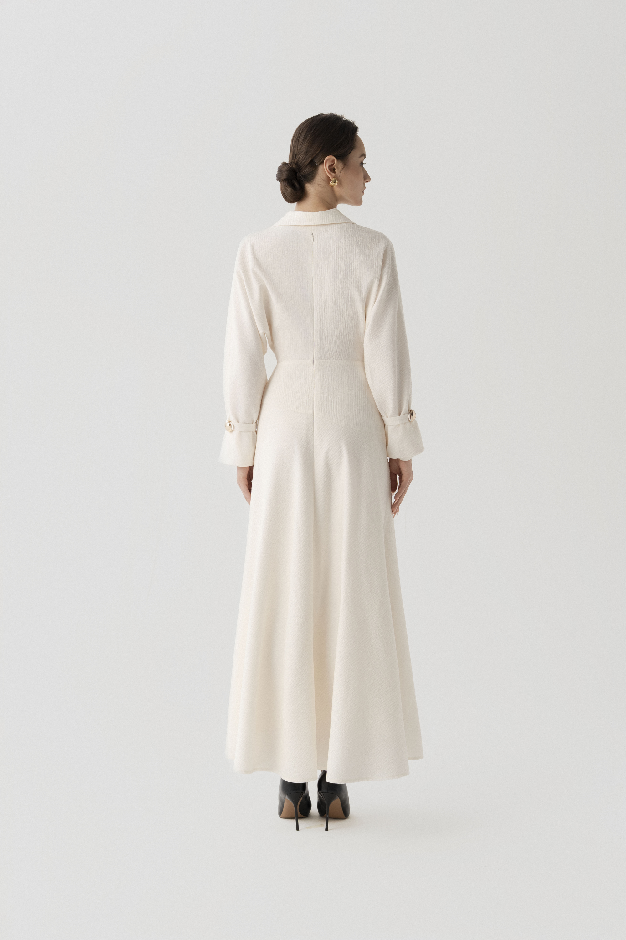 Dewlight Midi Dress in Cream