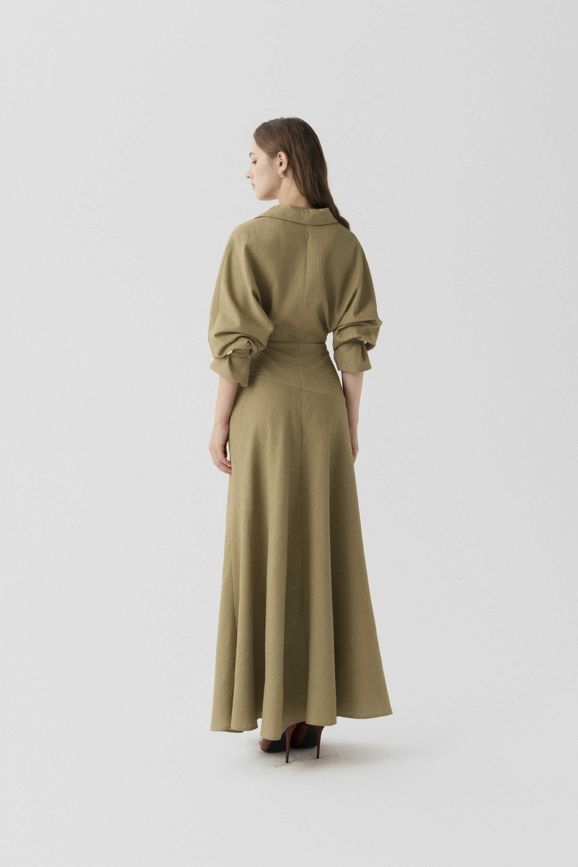 Dewlight Midi Dress in Warm Taupe