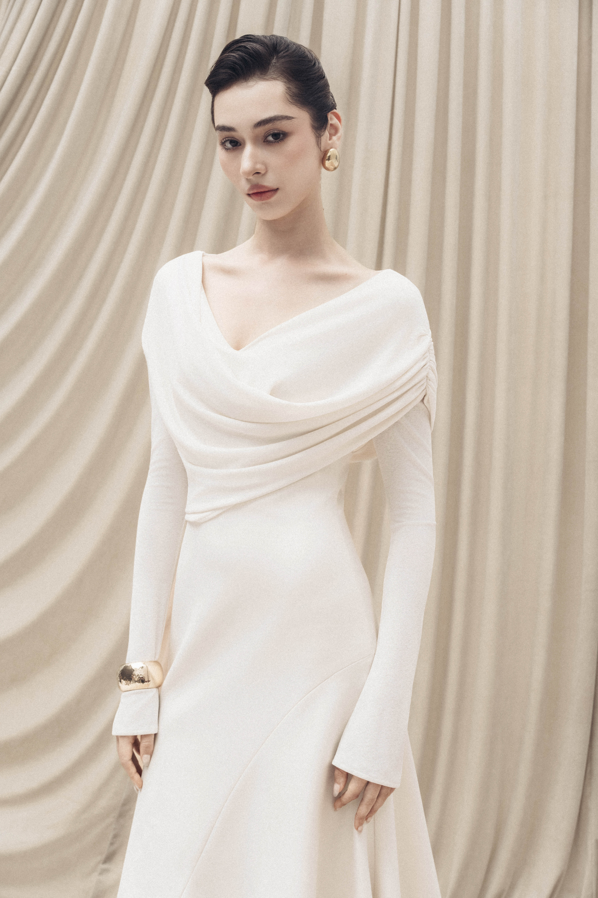 Soft-Drape Mermaid Dress in Cream