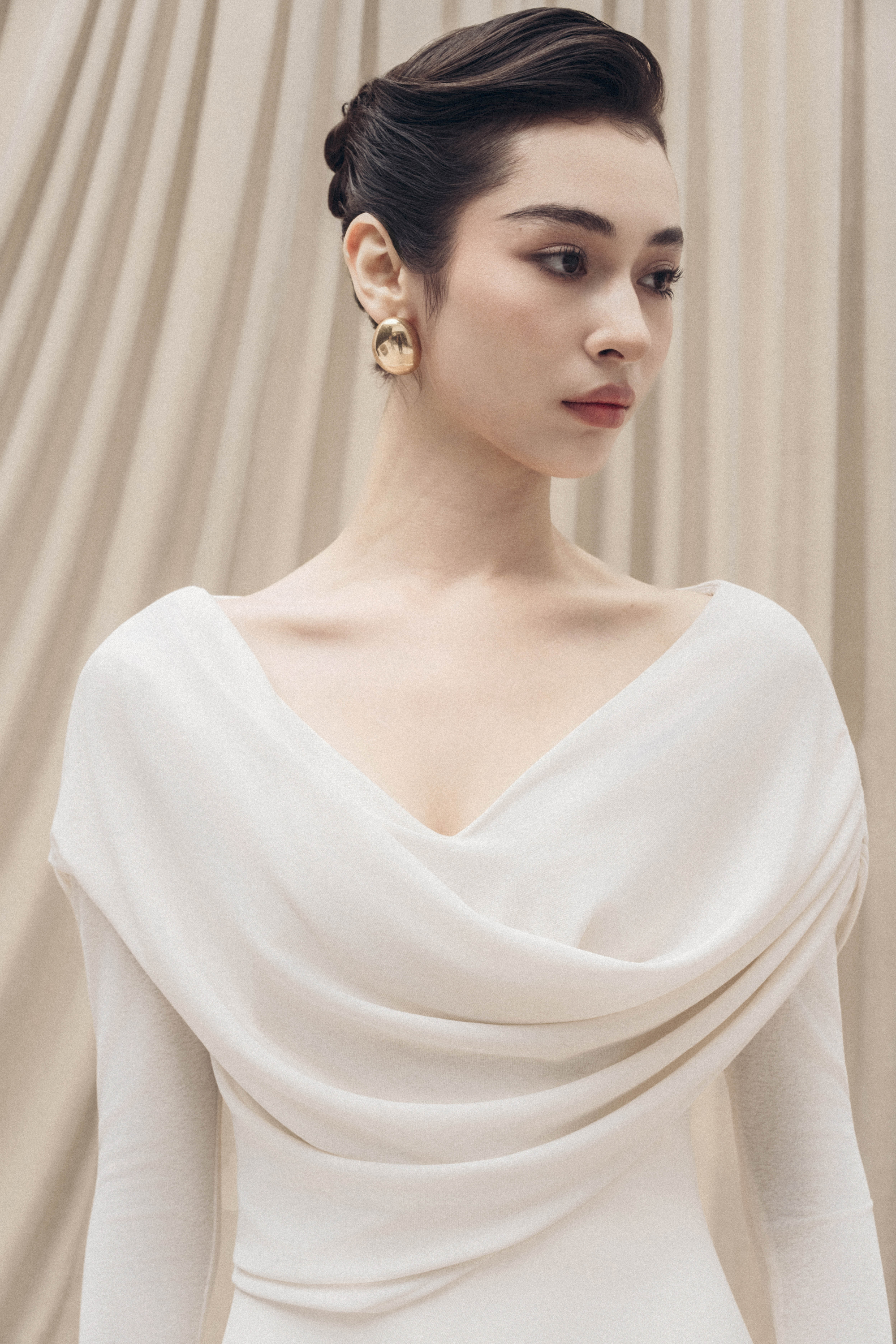 Soft-Drape Mermaid Dress in Cream