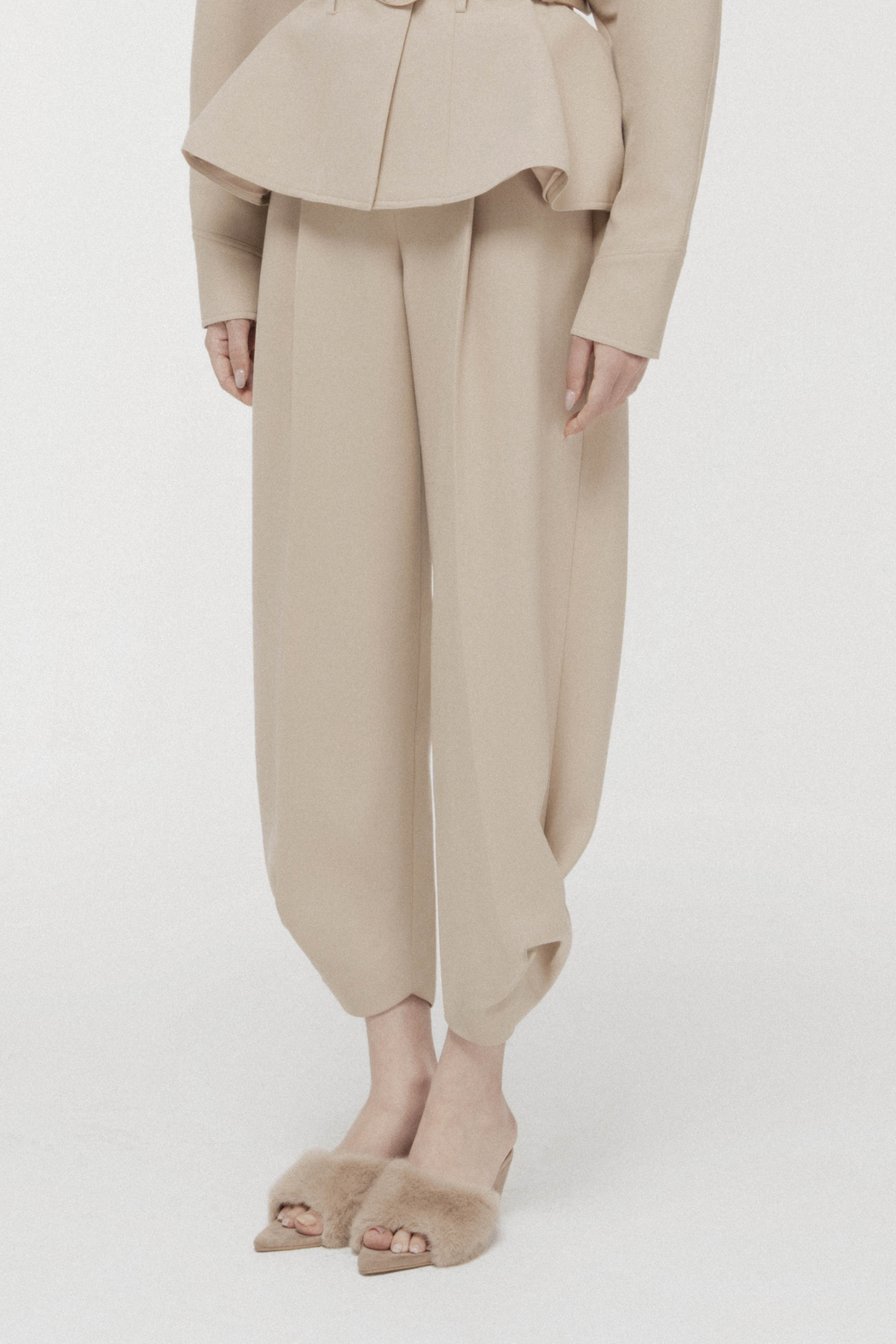 Twisted-Hem Cocoon Pants in Hazelnut