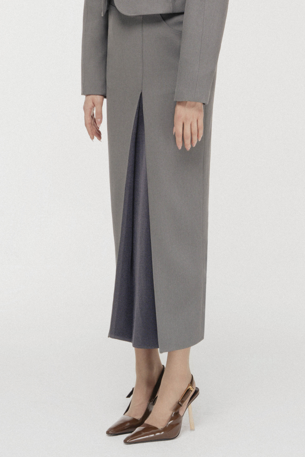 Folded-Slit Sculpted Pencil Skirt