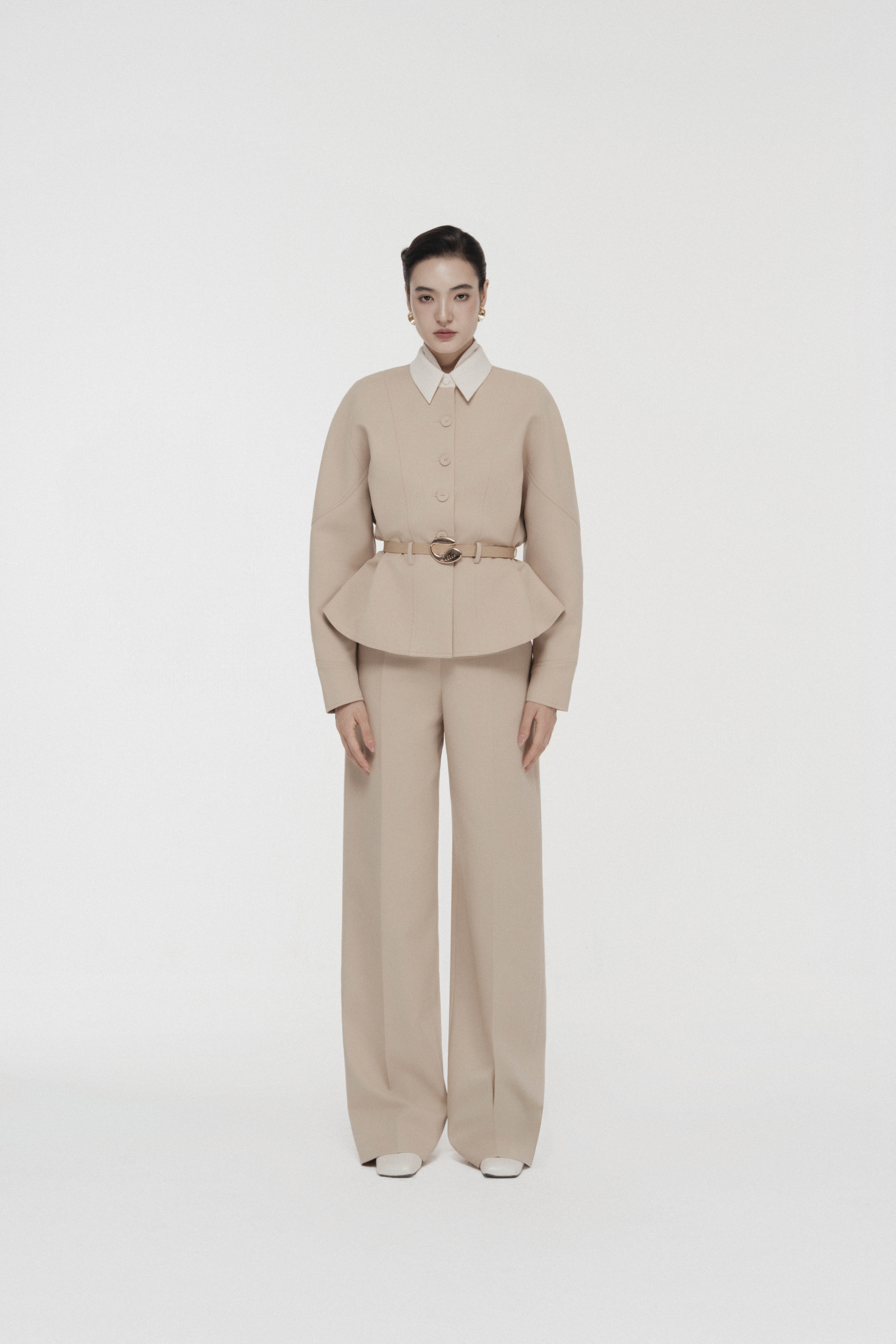 Quilted Structure Short Jacket & Leg Trousers in Hazelnut