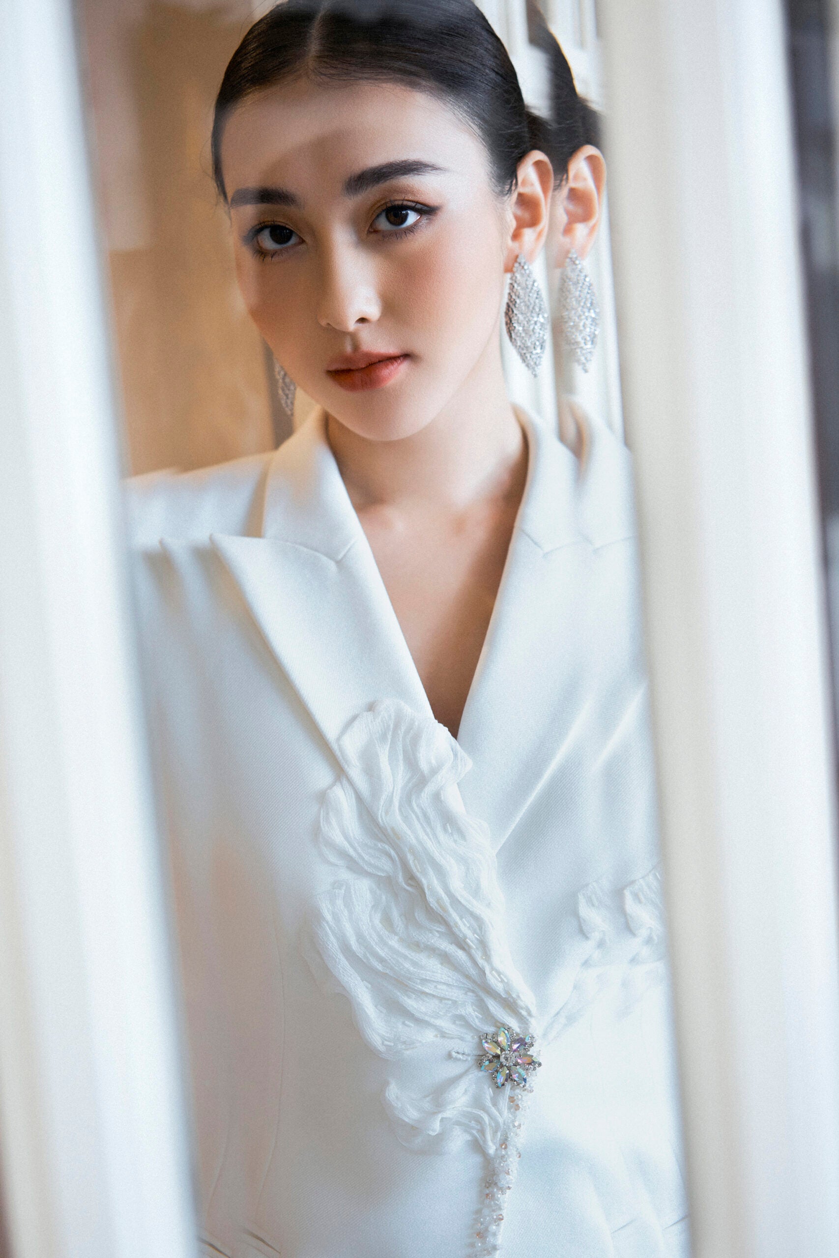 Korey White Floral 3D Blazer