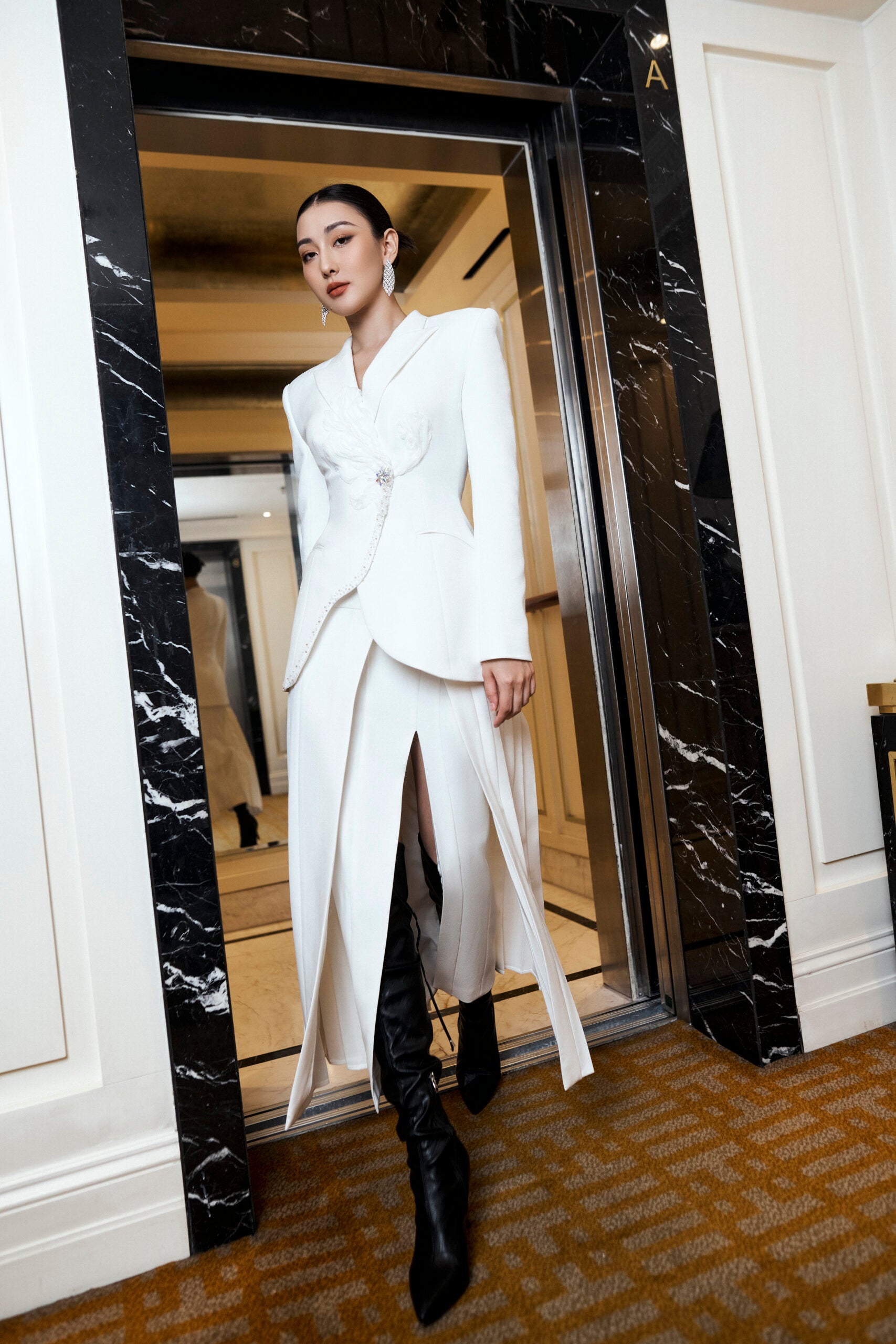 Korey White Slit Skirt