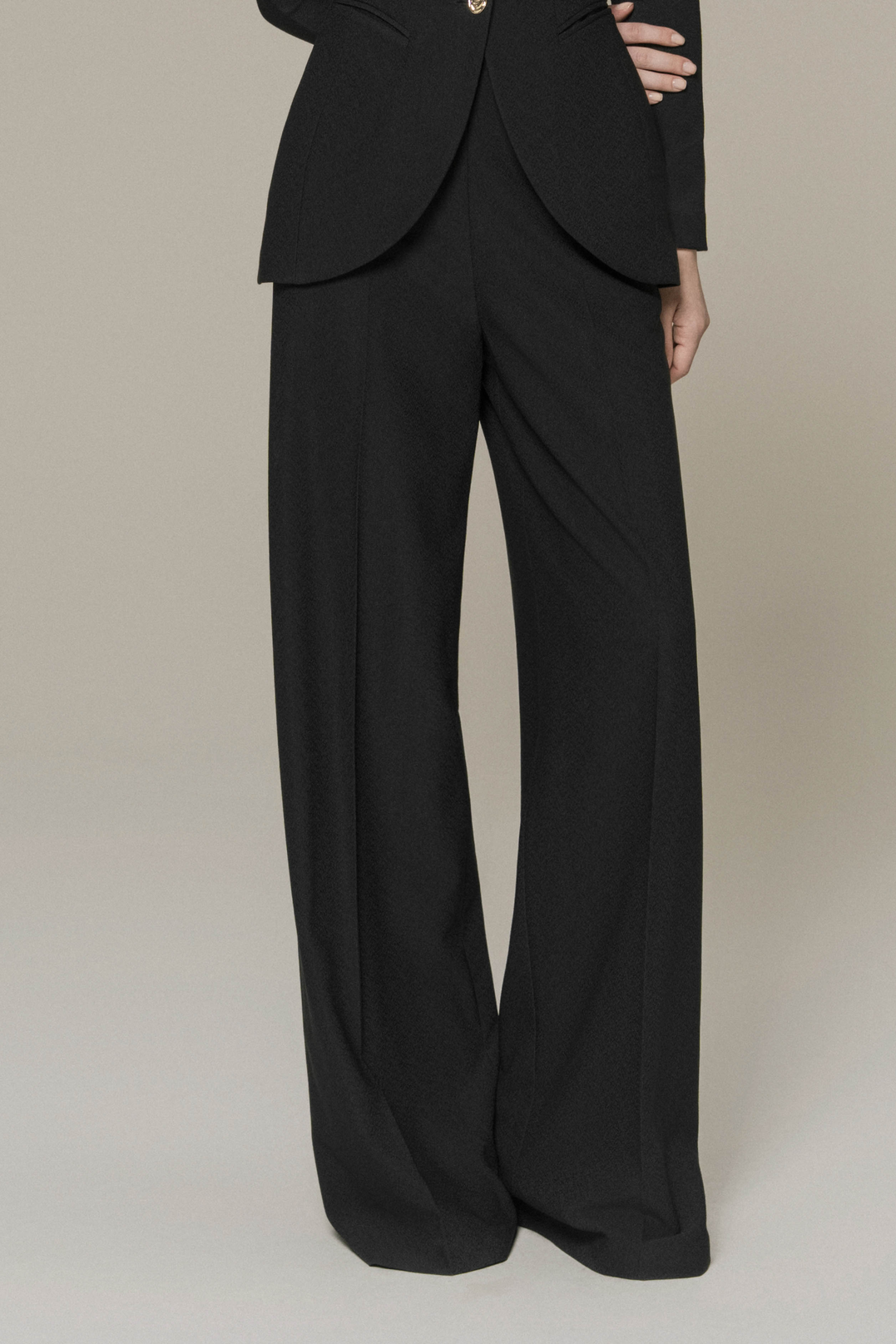 Halo Peplum Top & Luna Classic Pants