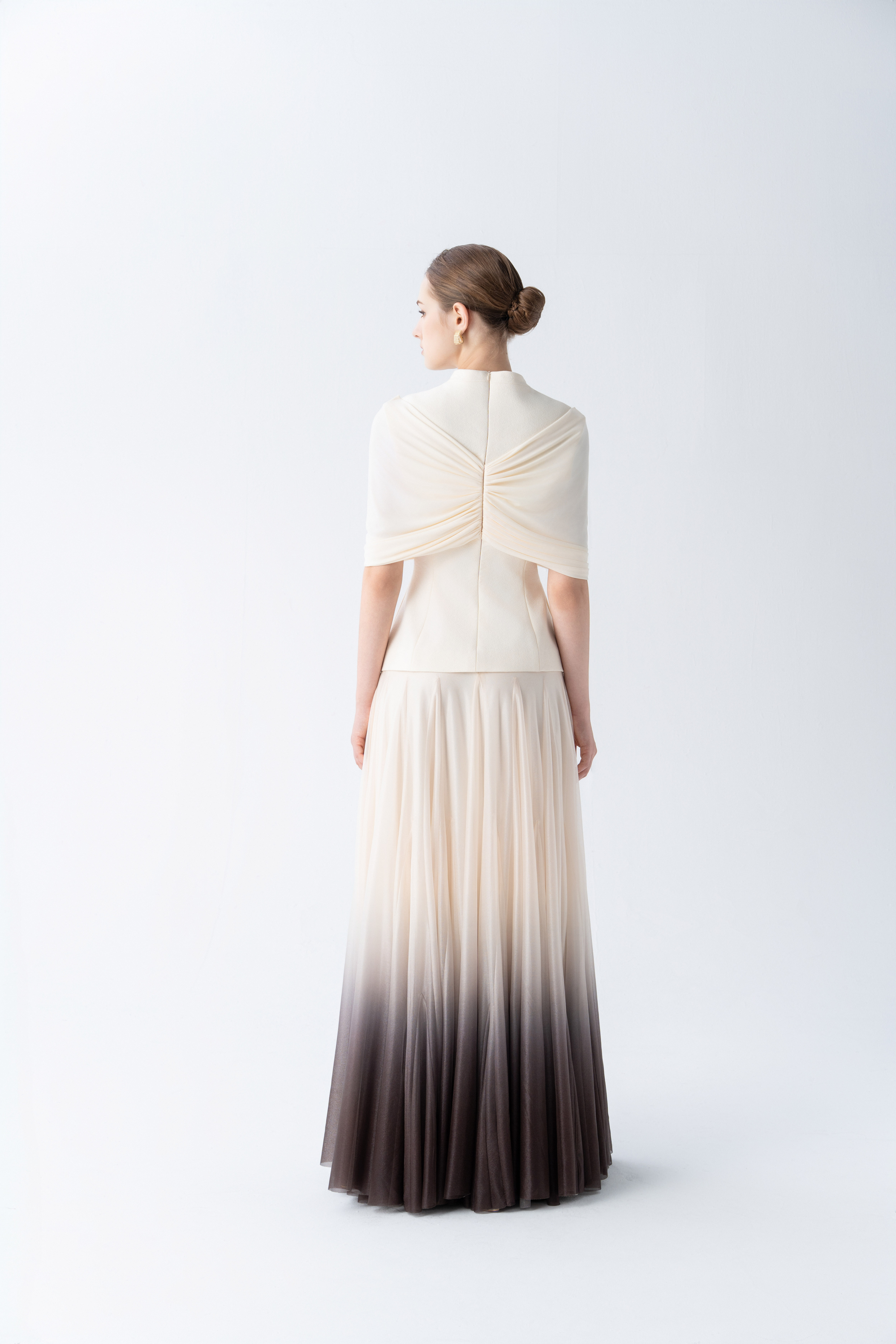 Halo Peplum Top & Ombre Horizon Skirt