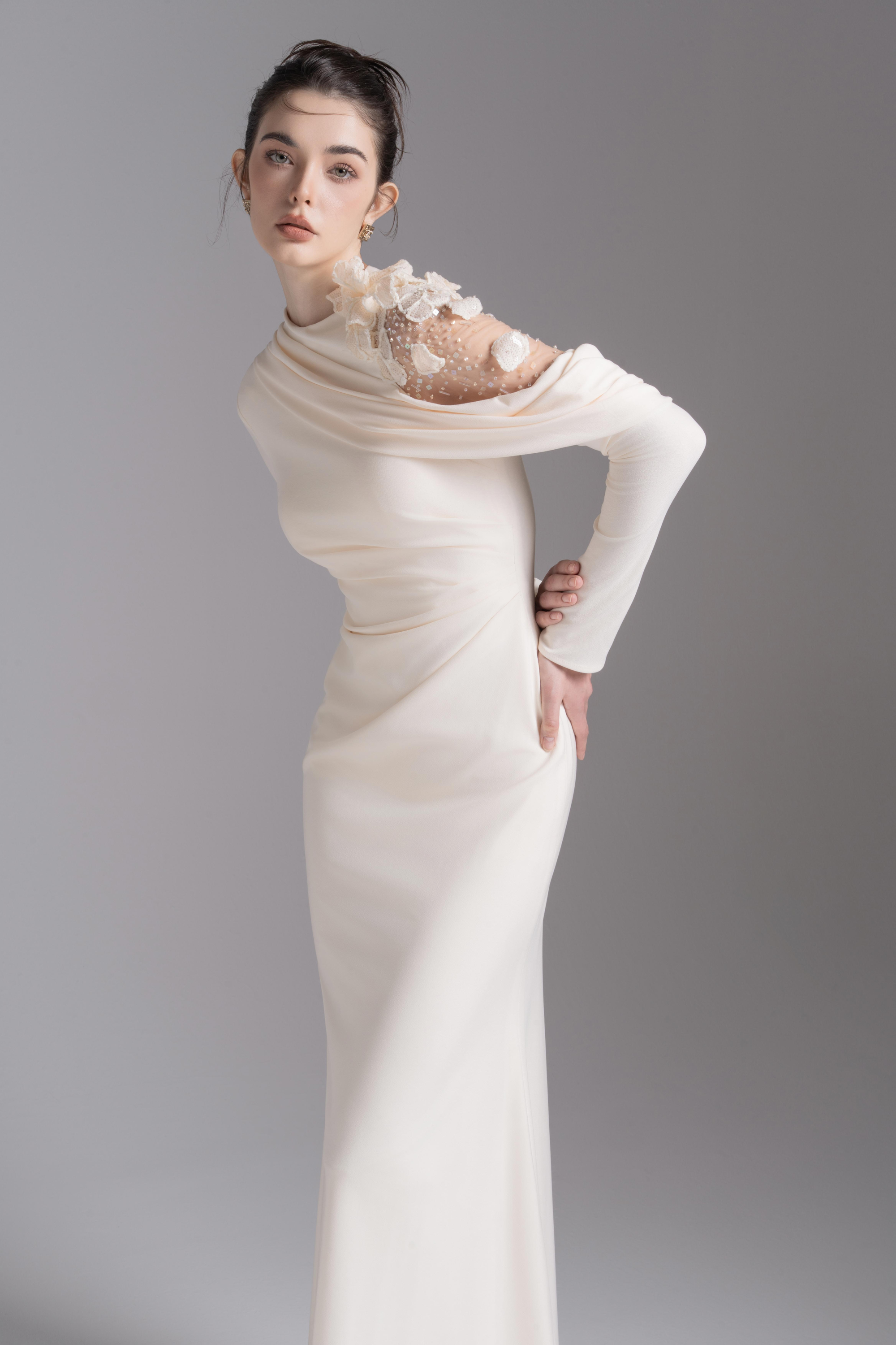 Lace Halo Midi in Cream