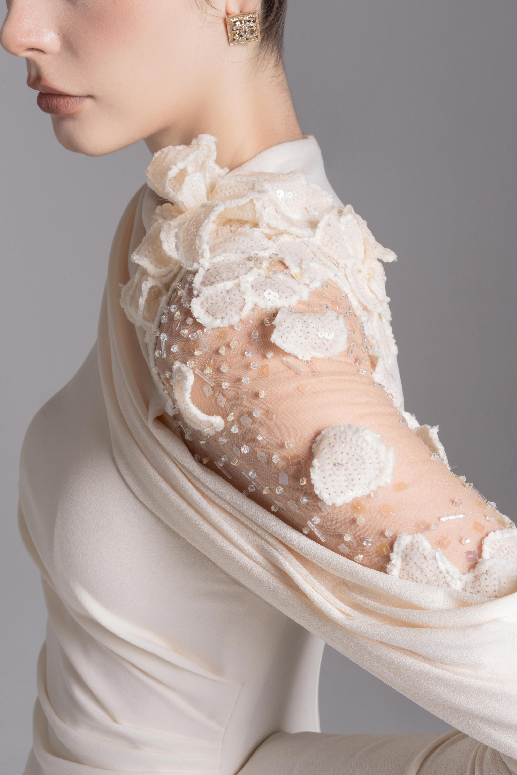 Lace Halo Midi in Cream