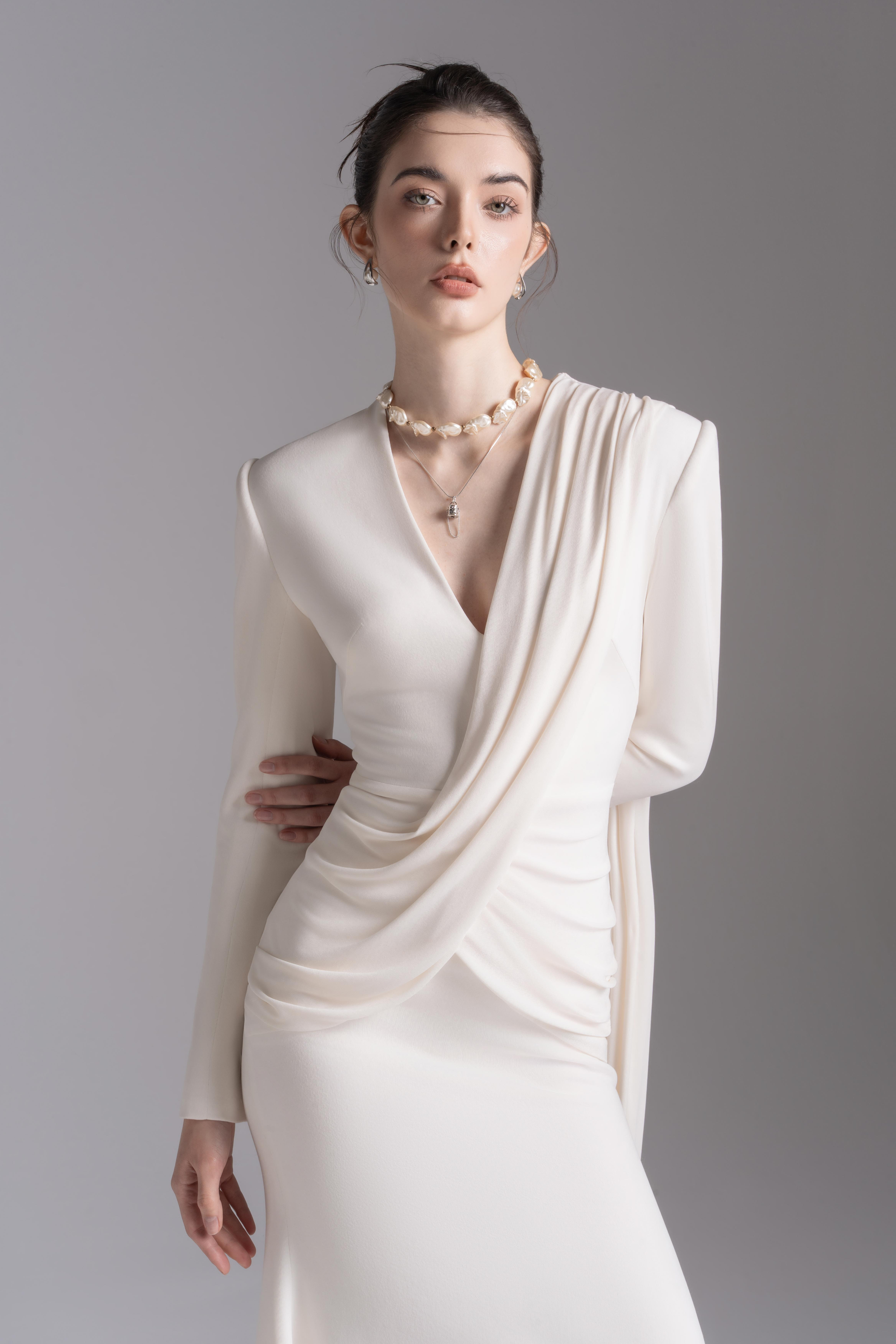 Vest Grace Gown in Light Cream