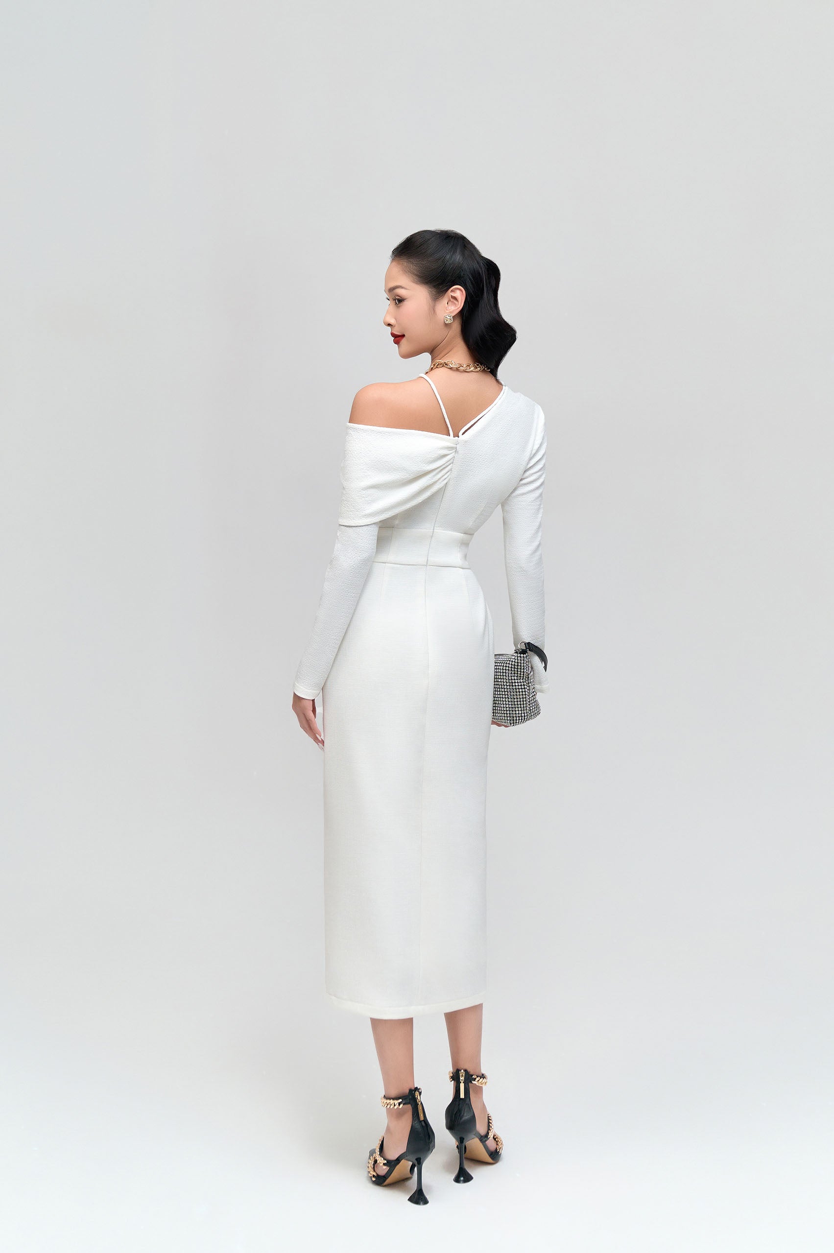 Colm Diagonal Shoulder Dress