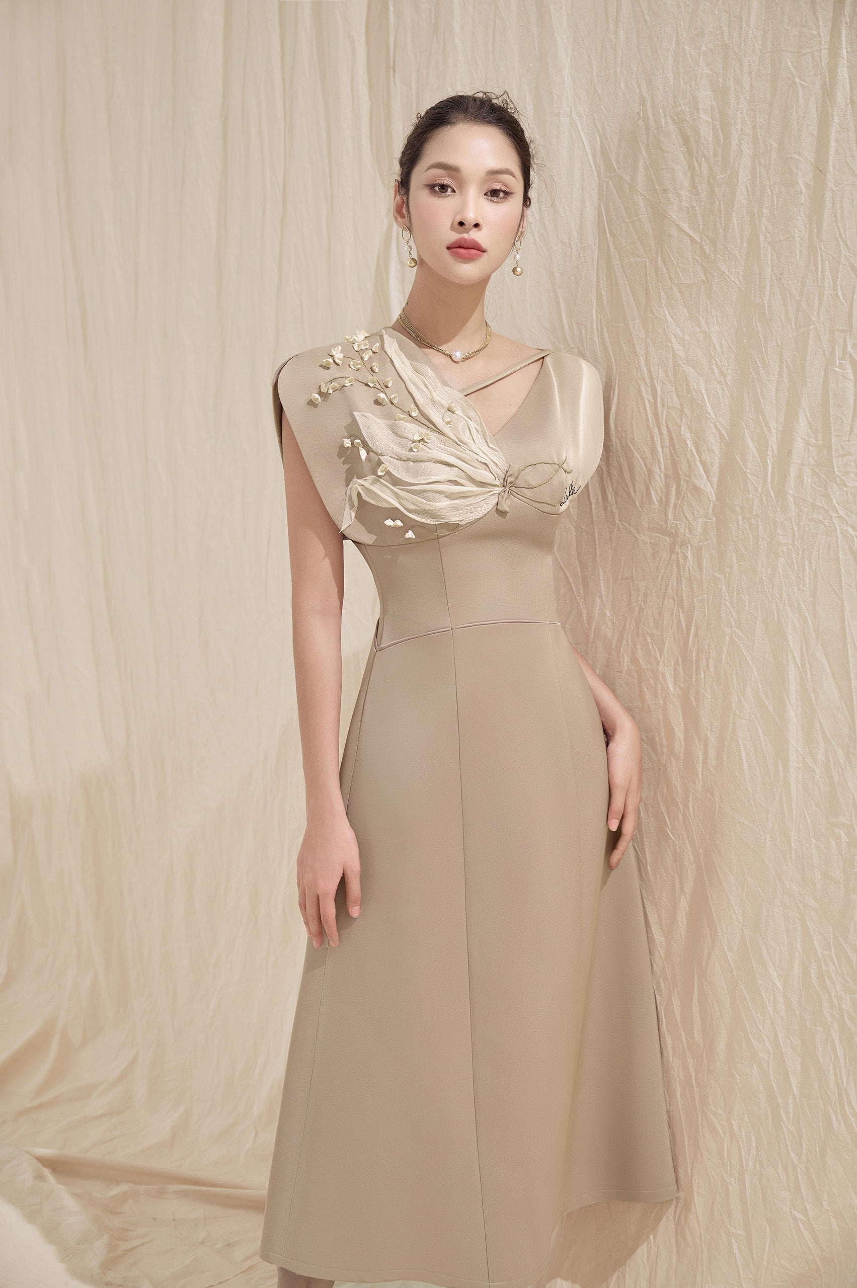 Lily Square Shoulder Dress VL1008