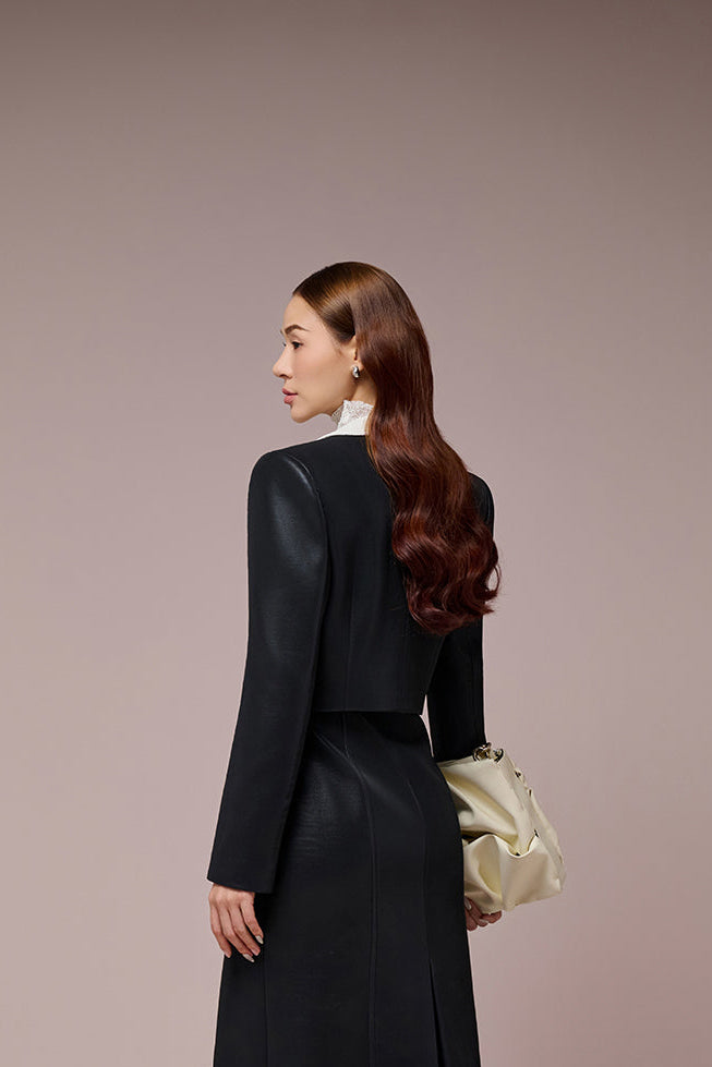 Yara Curved Flaps Croptop Blazer