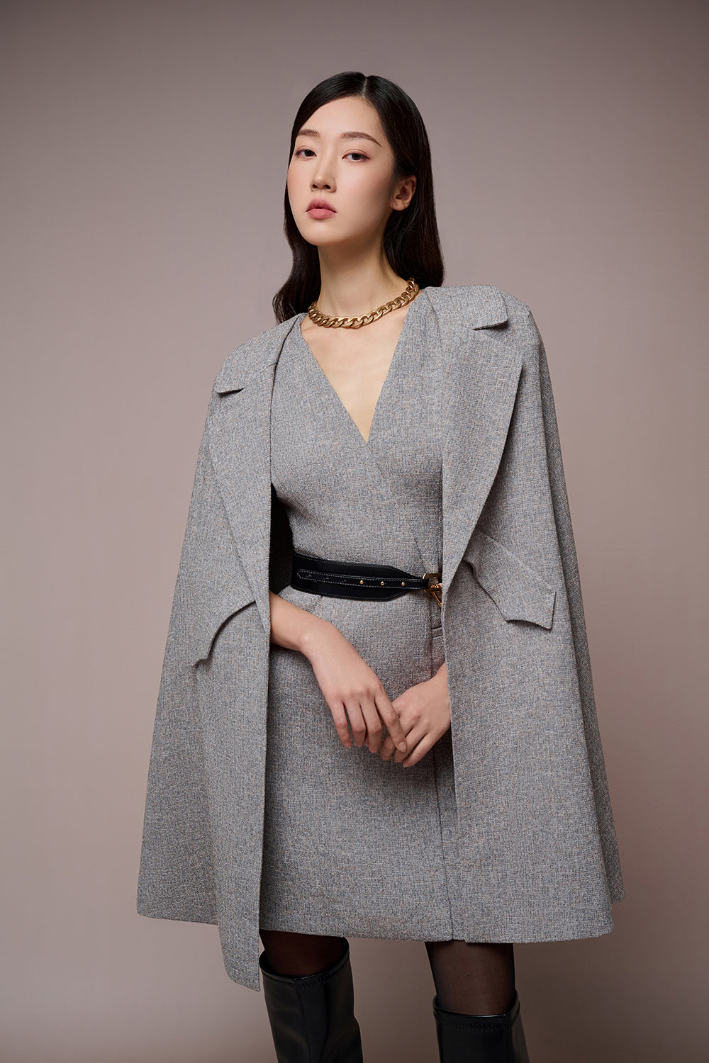 Aponi Caped Sleeves V-neck Dress