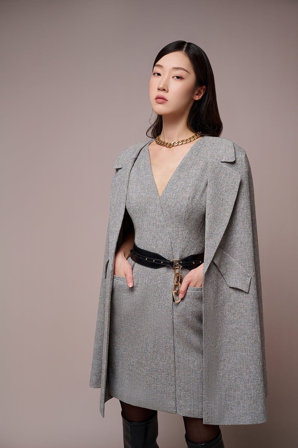 Aponi Caped Sleeves V-neck Dress