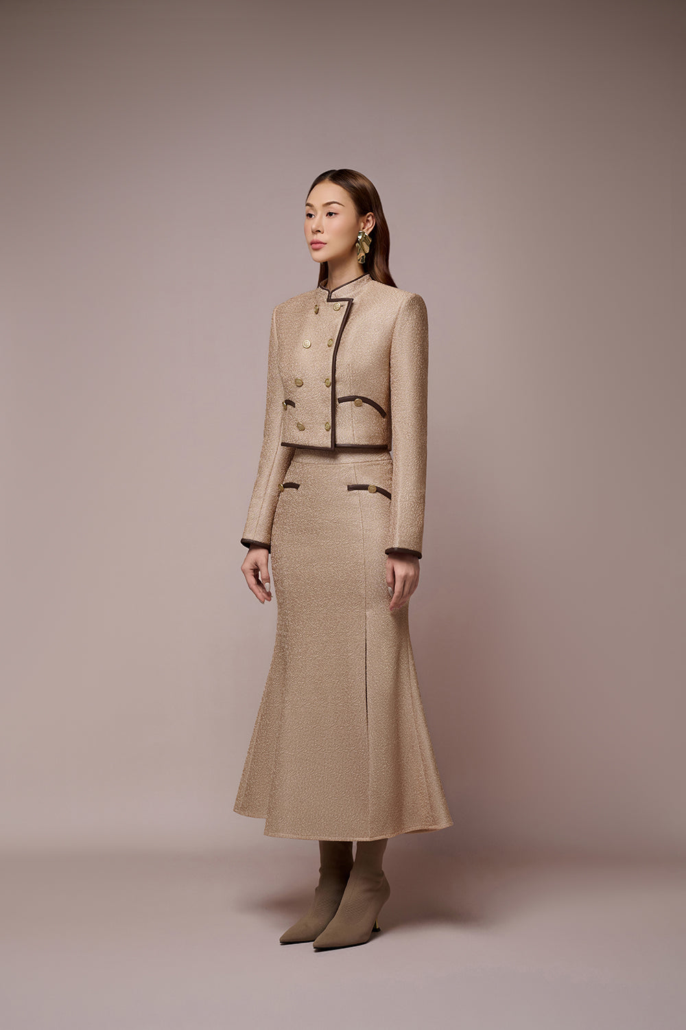 Linda Mandarin Collar Croptop Jacket & Linda Slit Fishtail Skirt