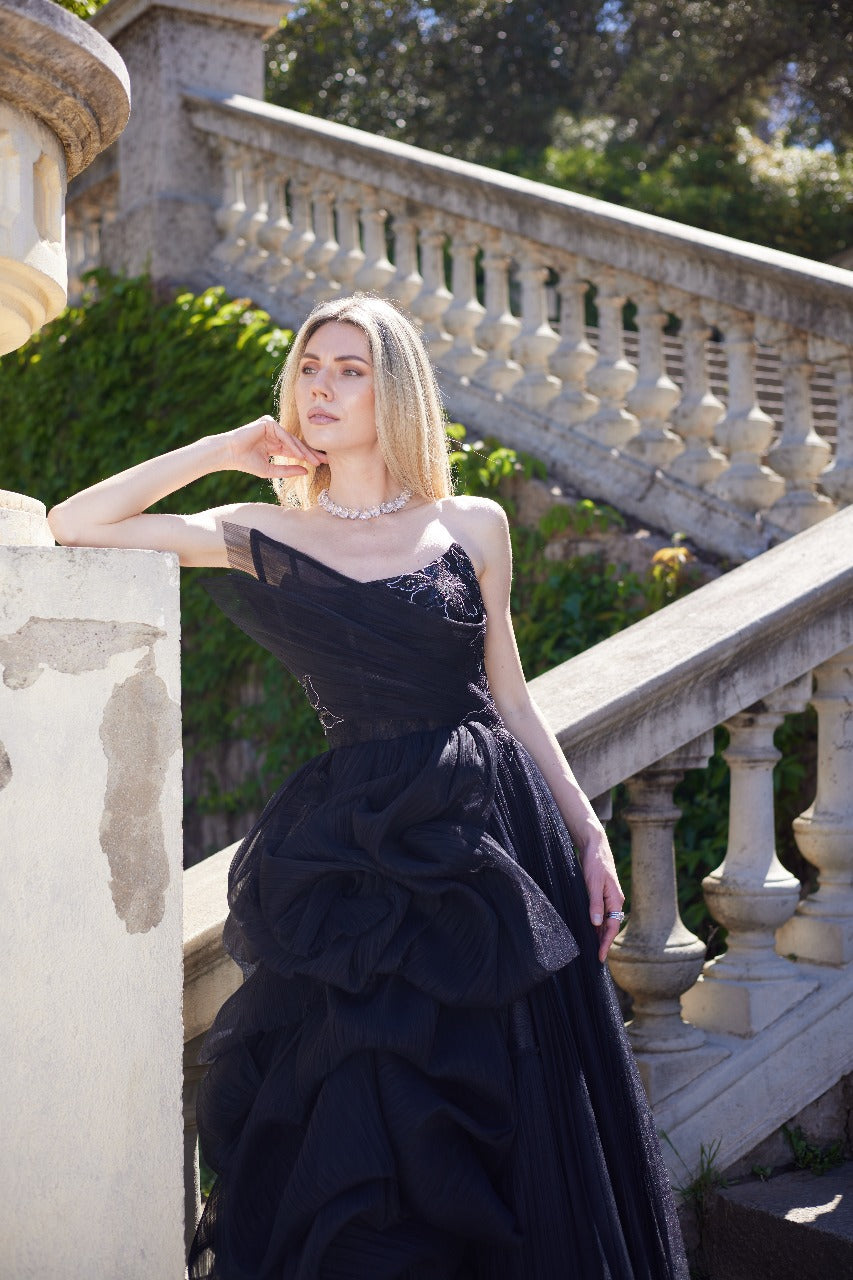 Li Beirut M1168 – One-Shoulder Pleated Tulle Couture Gown in Champagne & Black