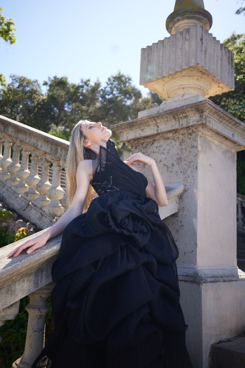 Li Beirut M1168 – One-Shoulder Pleated Tulle Couture Gown in Champagne & Black