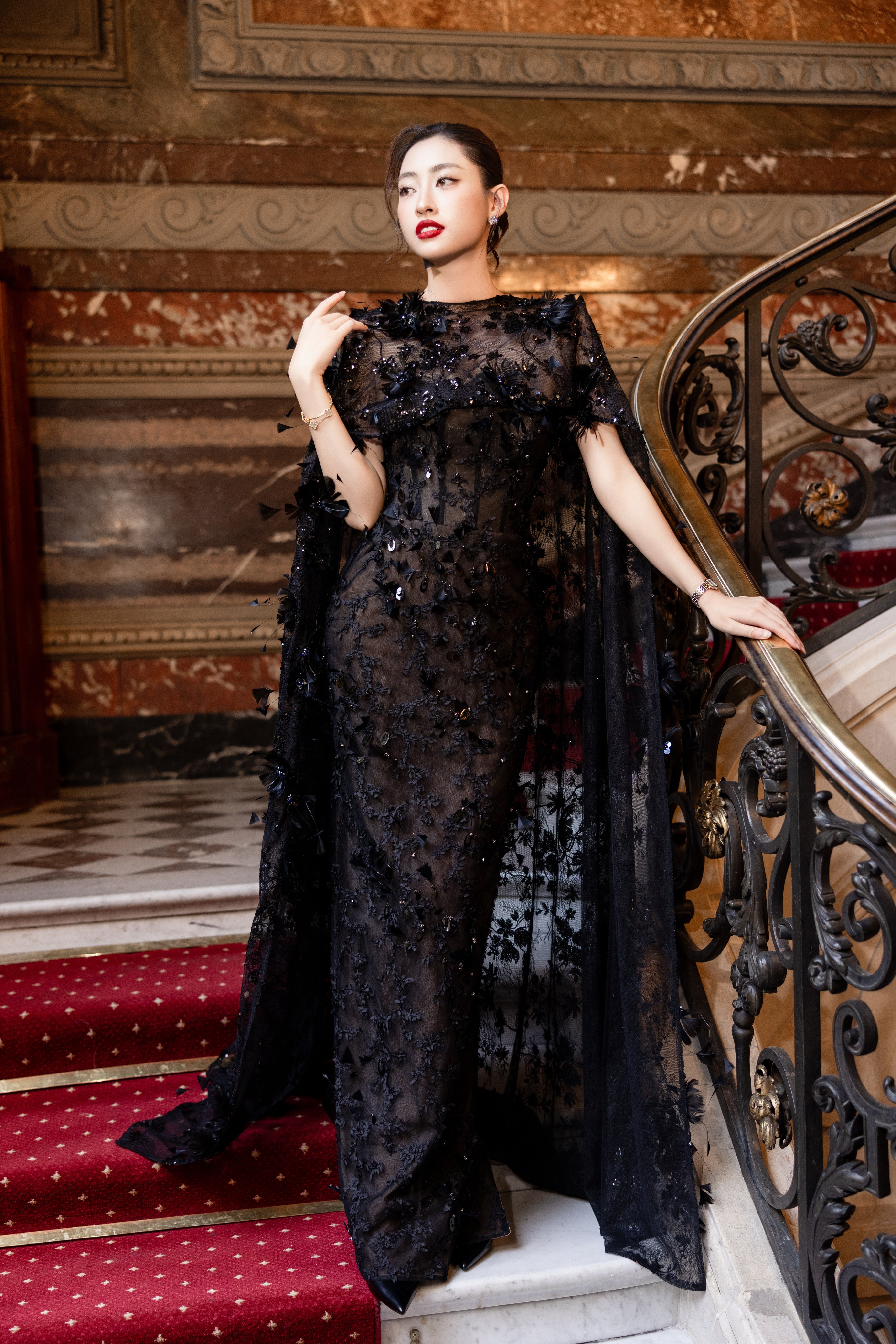 Linh Nga LMBCT293 – Limited Edition A-Line Dress with Shawl