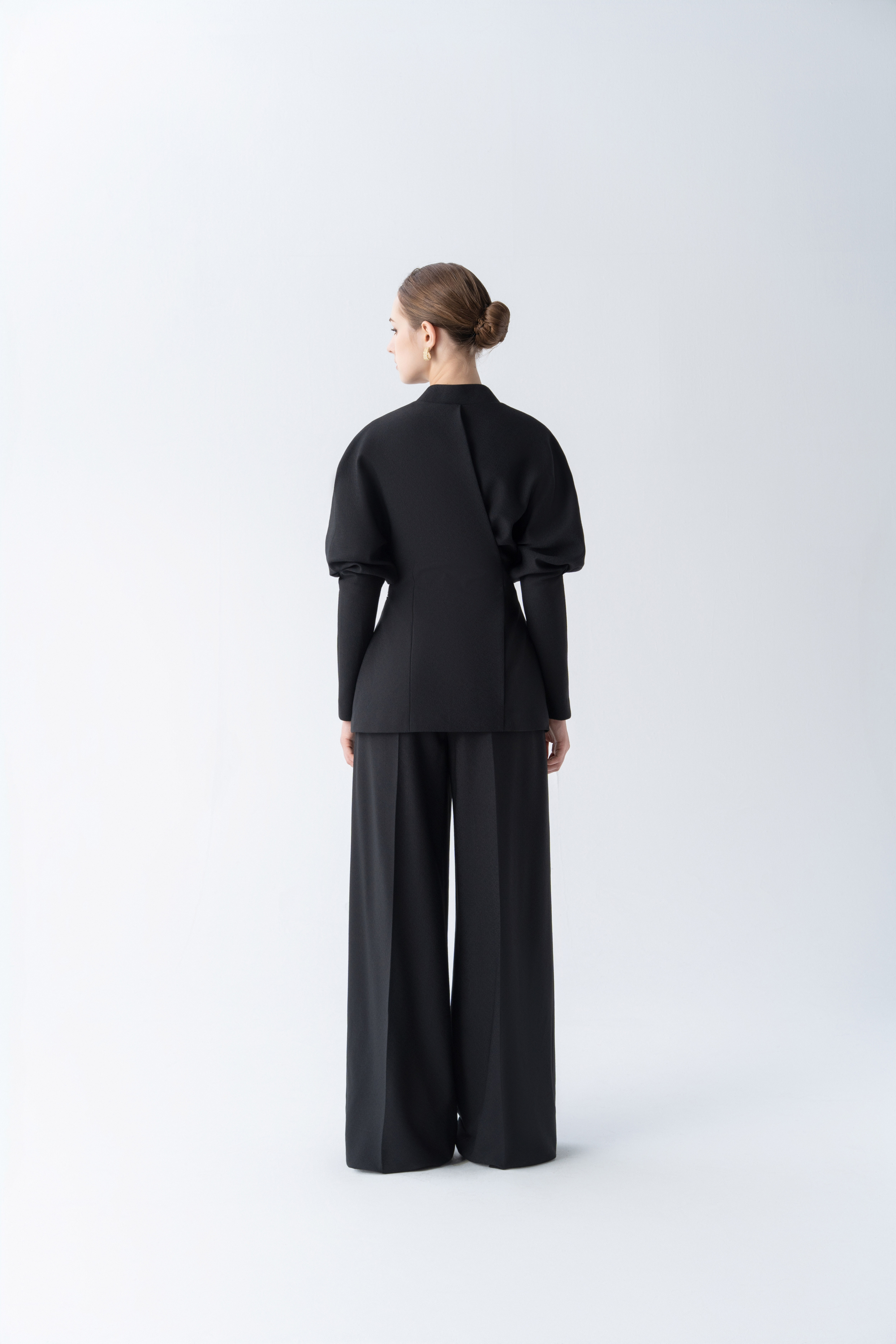 Luna Sculpted Blazer & Classic Pants