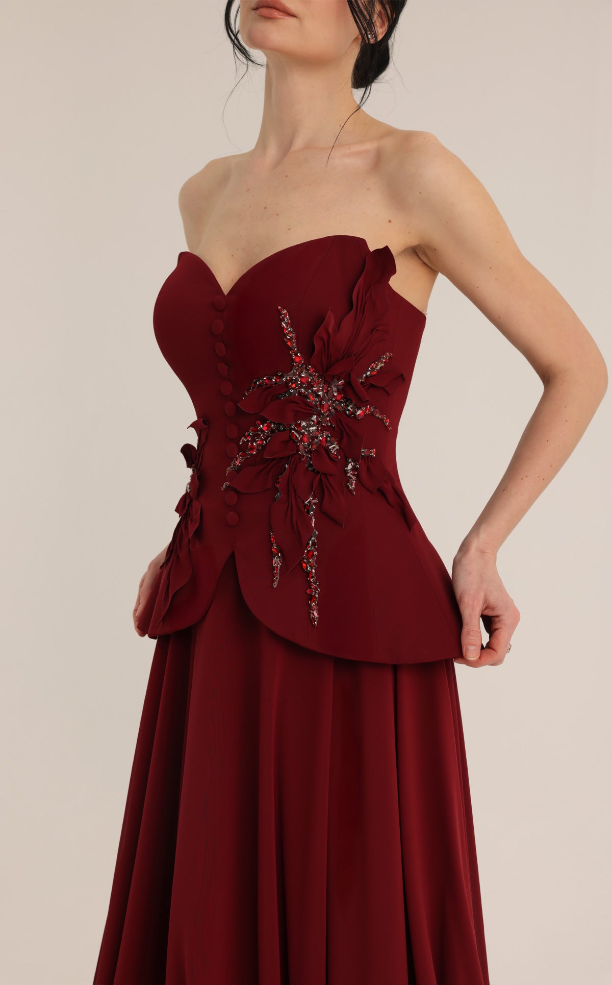 MNM Couture O07815