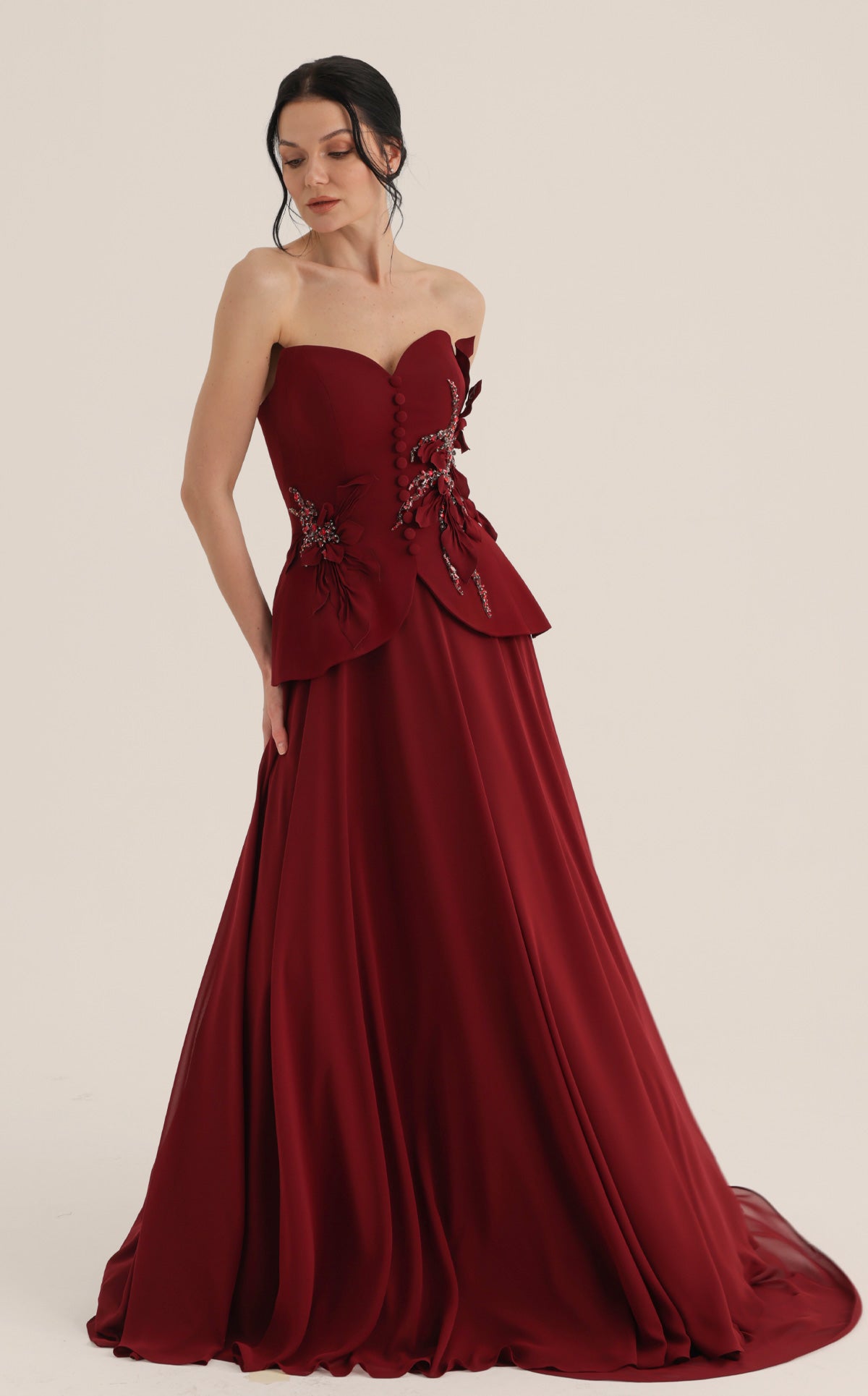 MNM Couture O07815