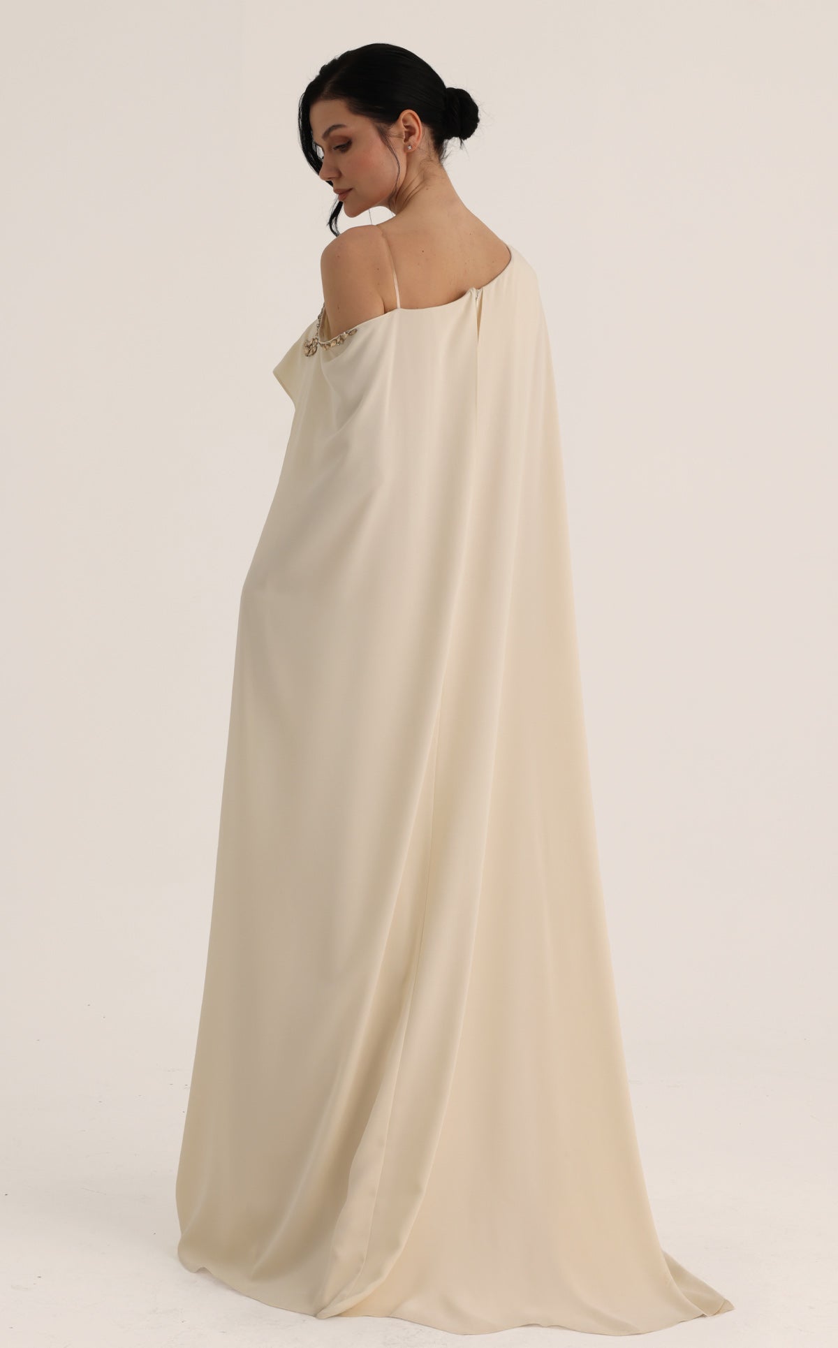 MNM Couture O07824