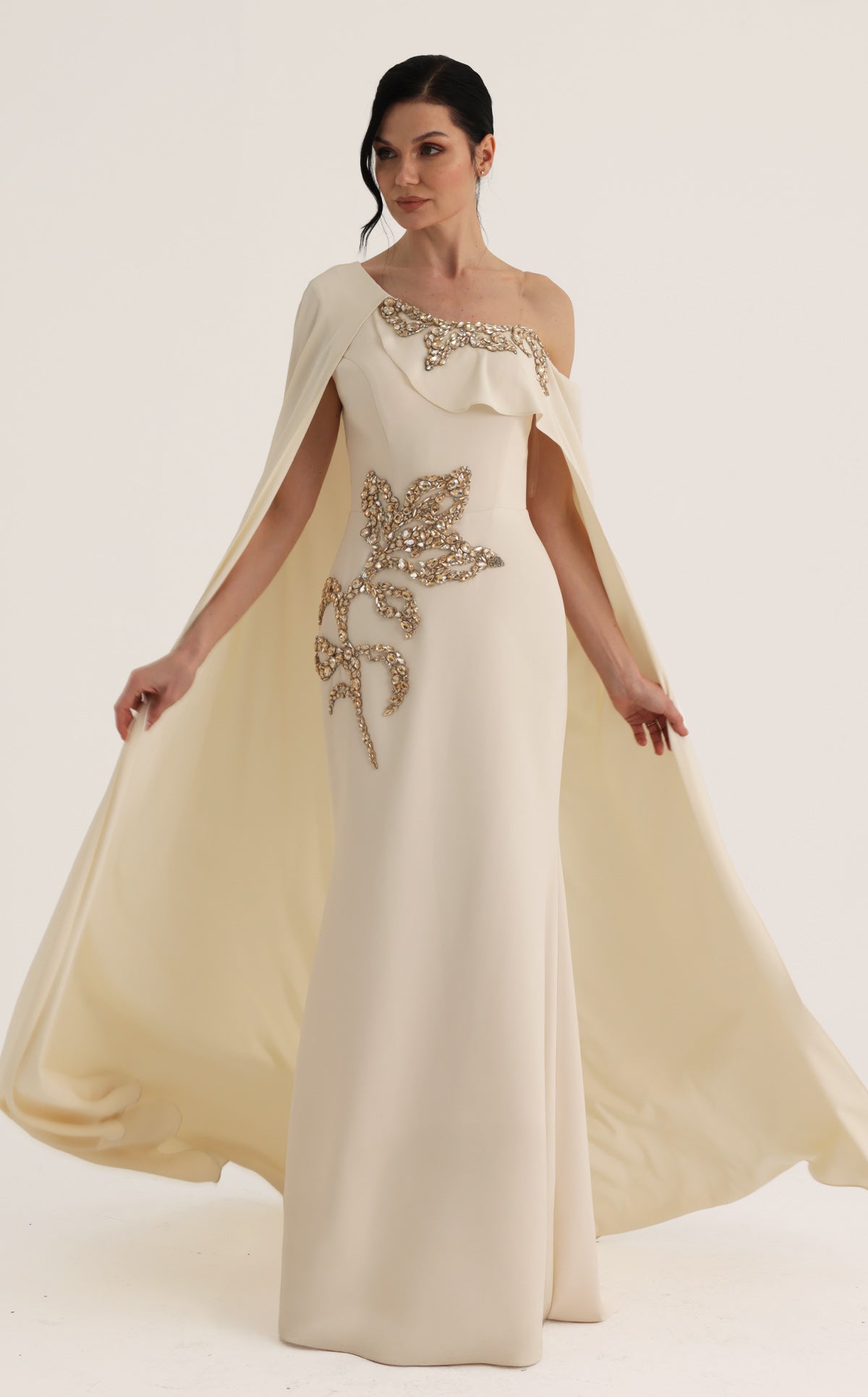 MNM Couture O07824