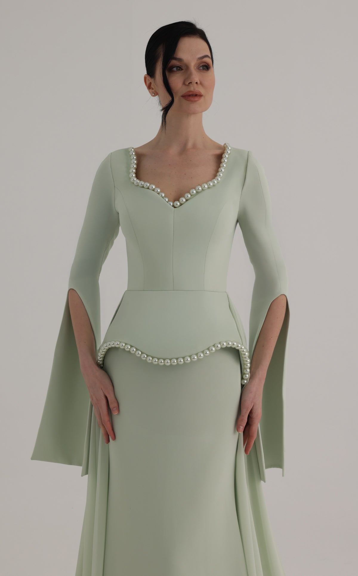 MNM Couture O07826