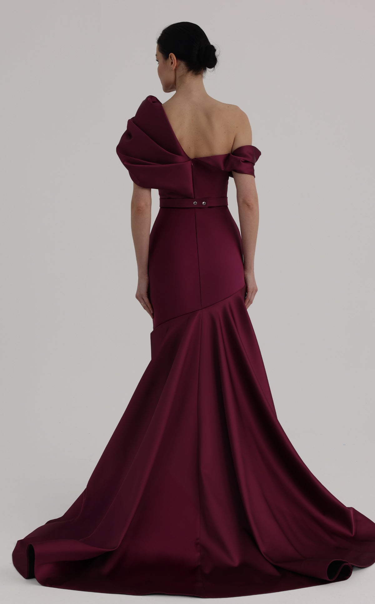 MNM Couture O07841